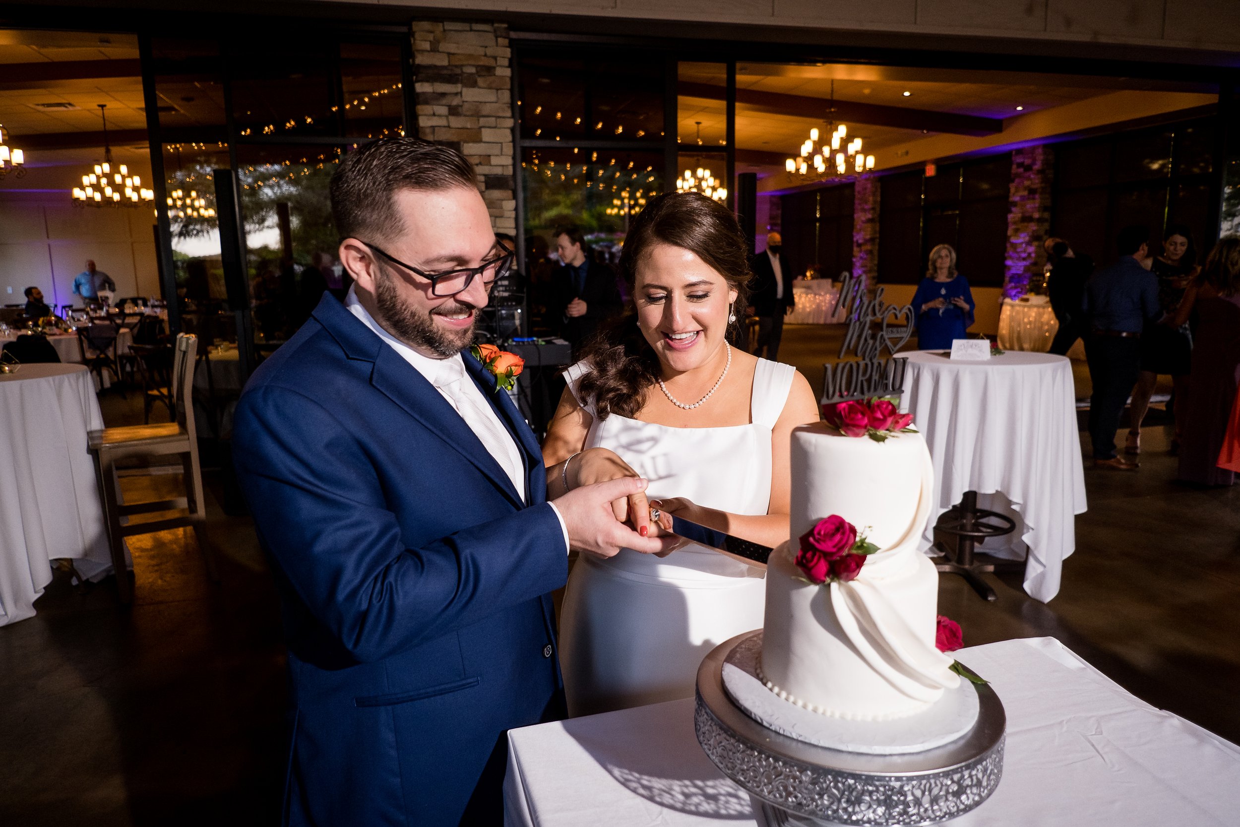 053-Kniley-Photography-Ravenwood-Golf-Club-Wedding-Venue-Picture-2937A.jpg