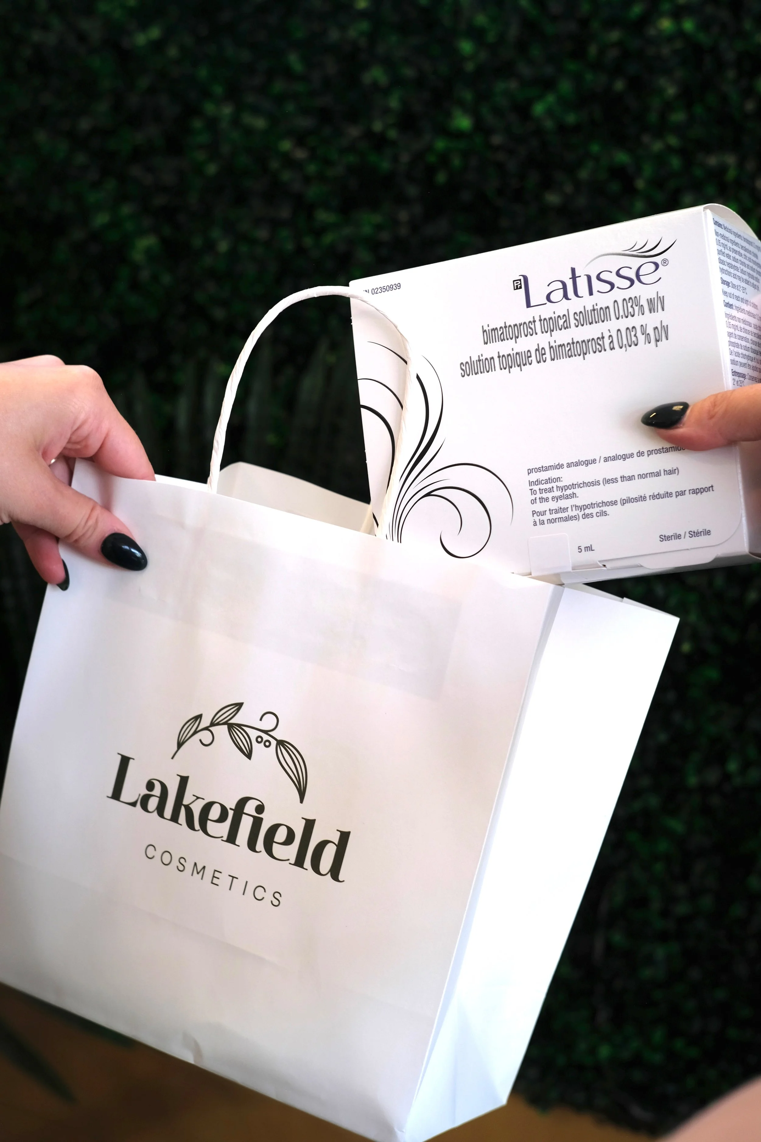 Shop SkinCeuticals, Colorescience and explore LATISSE at Lakefield Cosmetics near Peterborough, Ontario. Discover professional skincare for your unique needs.