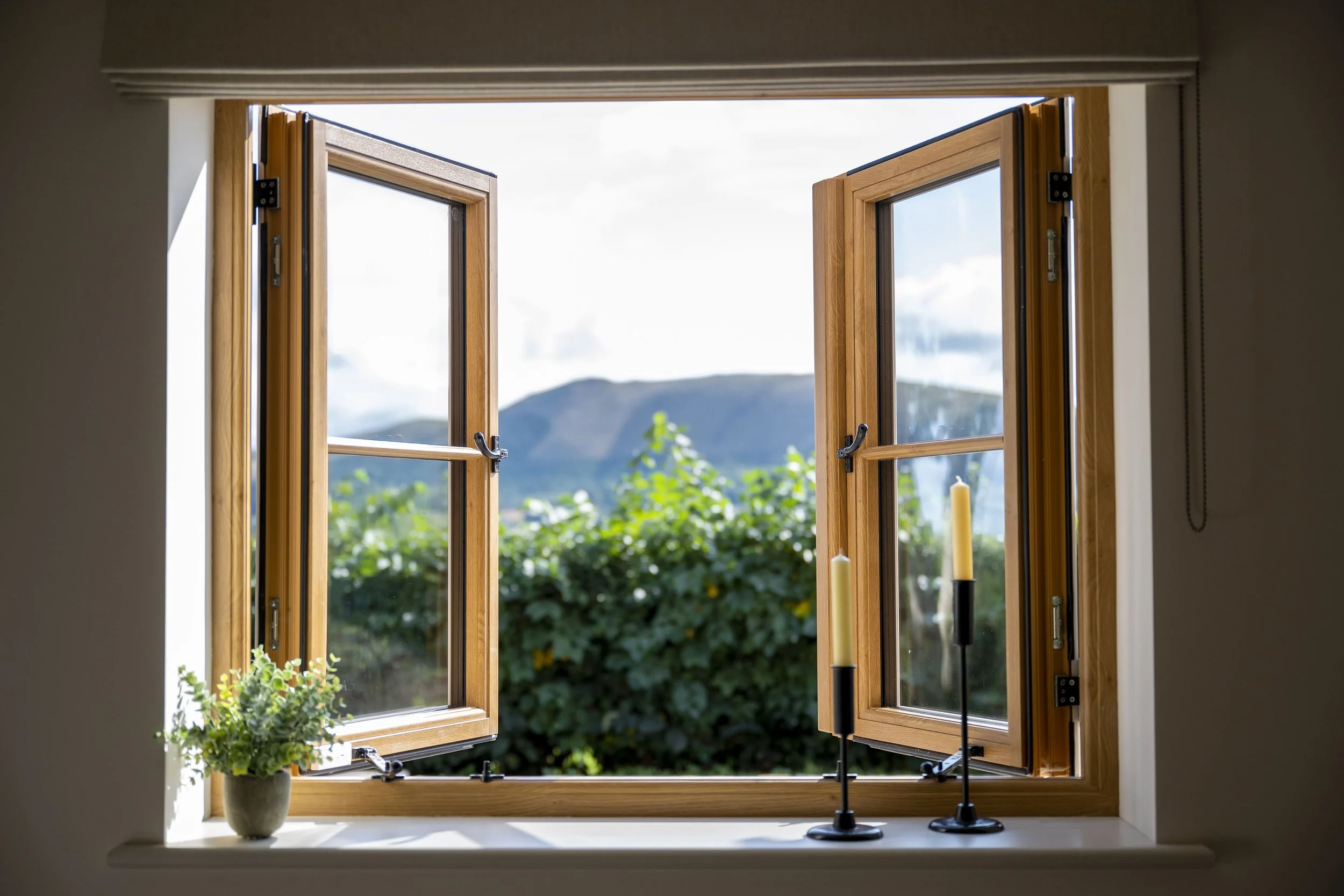 RES-HOLLYBUSH-19-min.jpg