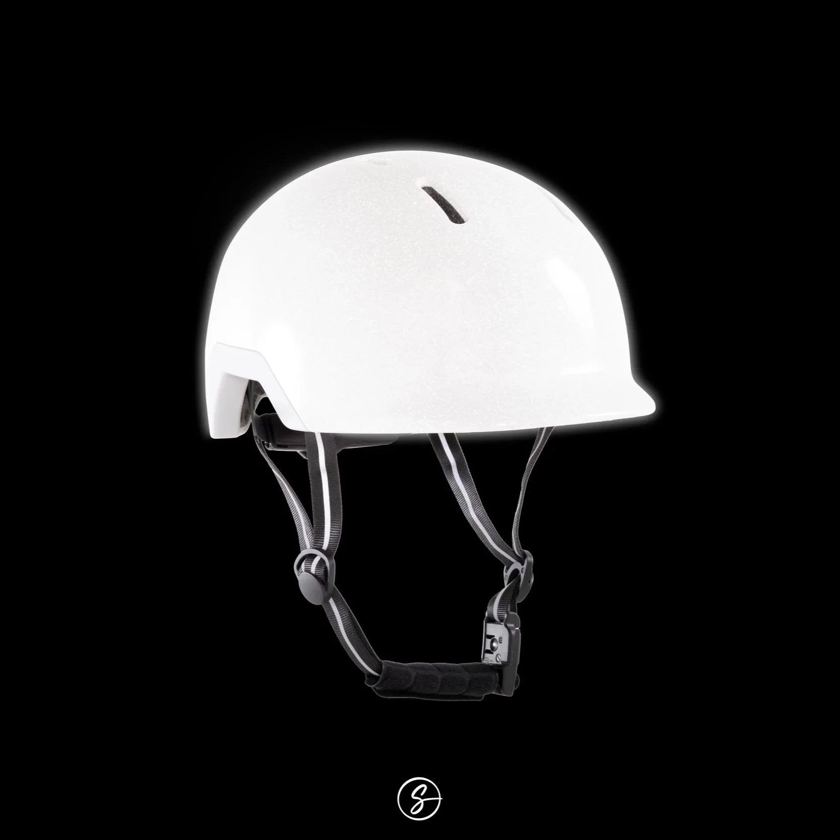 Swivvle® Sirius Retroreflective Helmet Ivory White