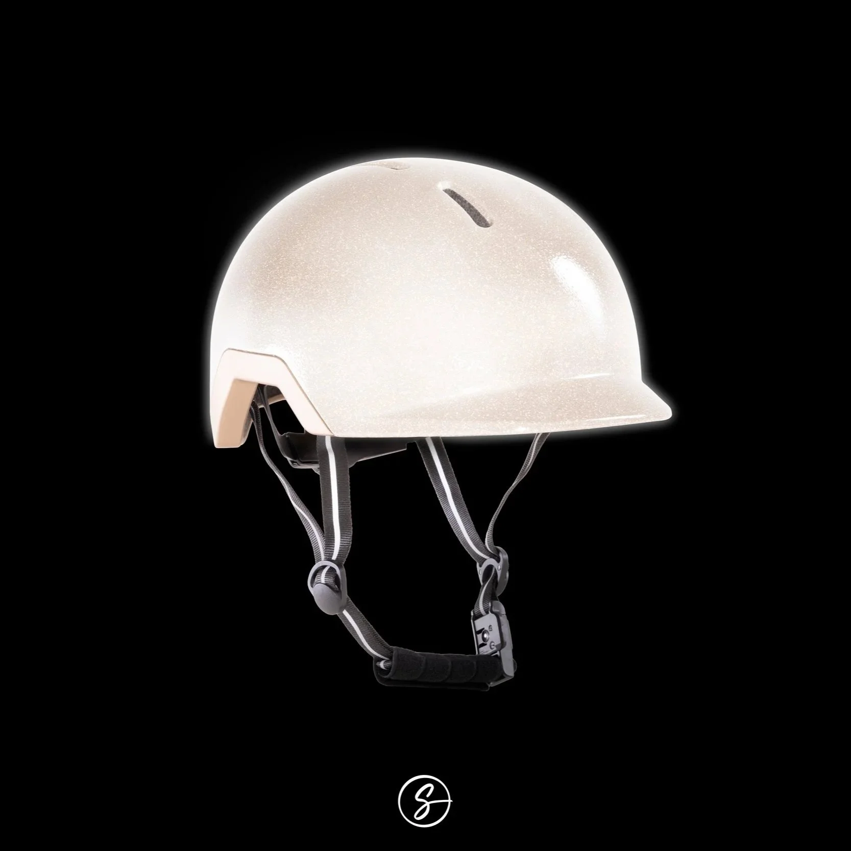 Swivvle® Sirius Retroreflective Helmet Mist Grey