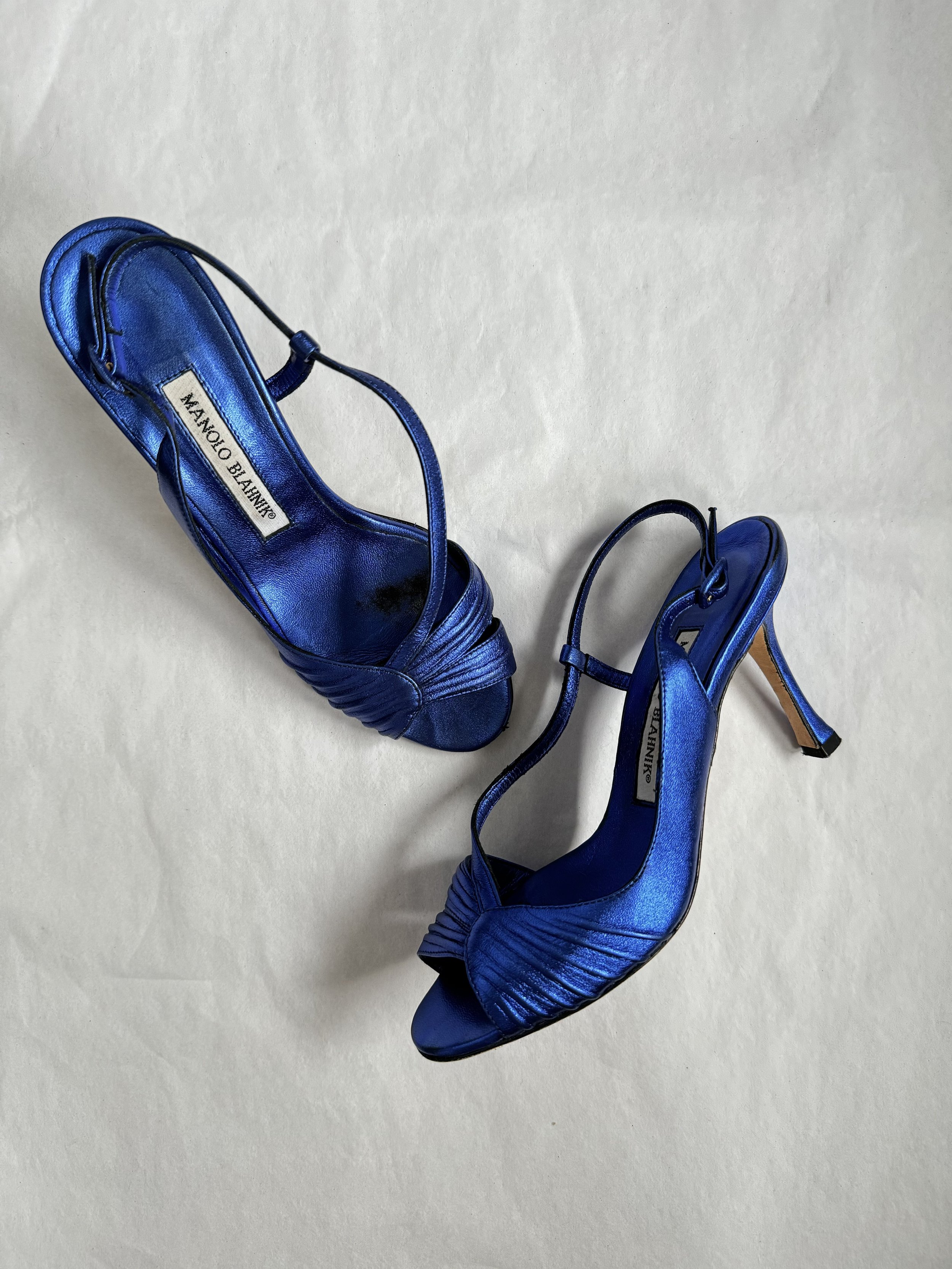 Manolo Blahnik Heels - Size 35.5 - GIMI RARITY