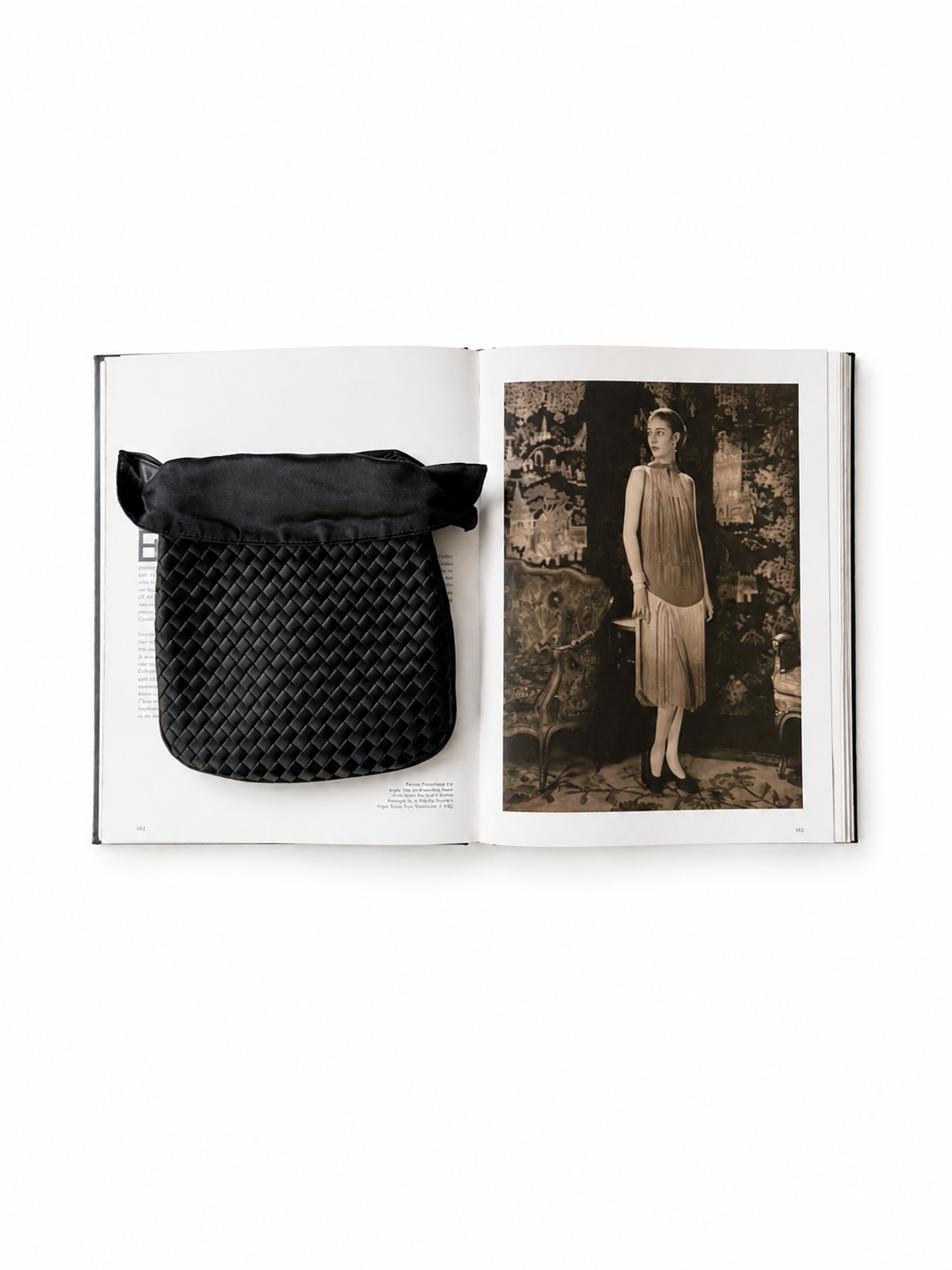 Bottega Veneta Intrecciato Bucket Bag