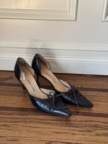 Manolo Blahnik Leather and Suede Heels - Size 38.5 - GIMI RARITY