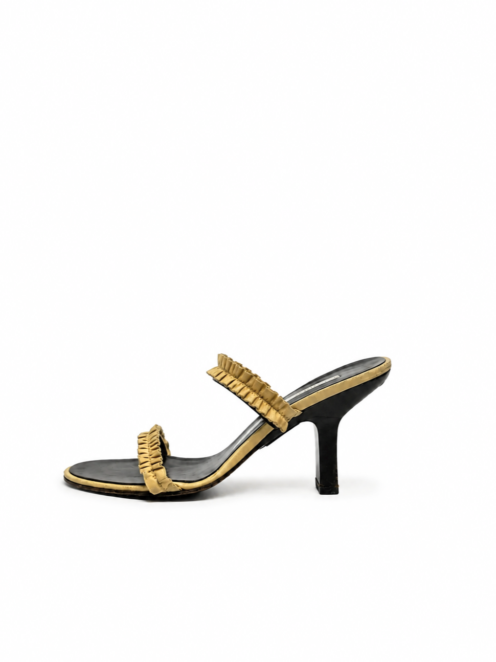 Gucci Ruffle Heels - Size 7.5 - GIMI RARITY