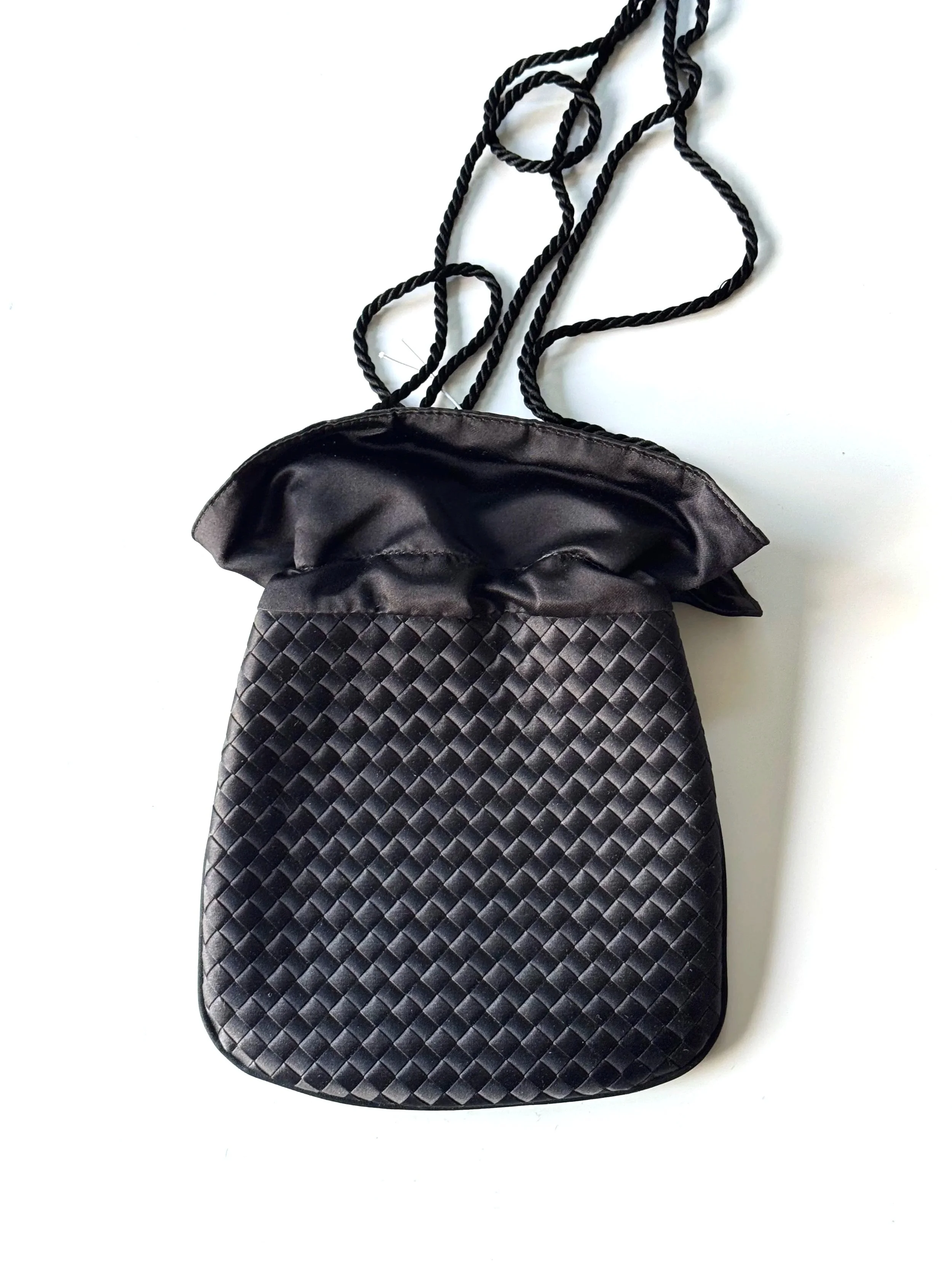 Bottega Veneta Intrecciato Bucket Bag - GIMI RARITY
