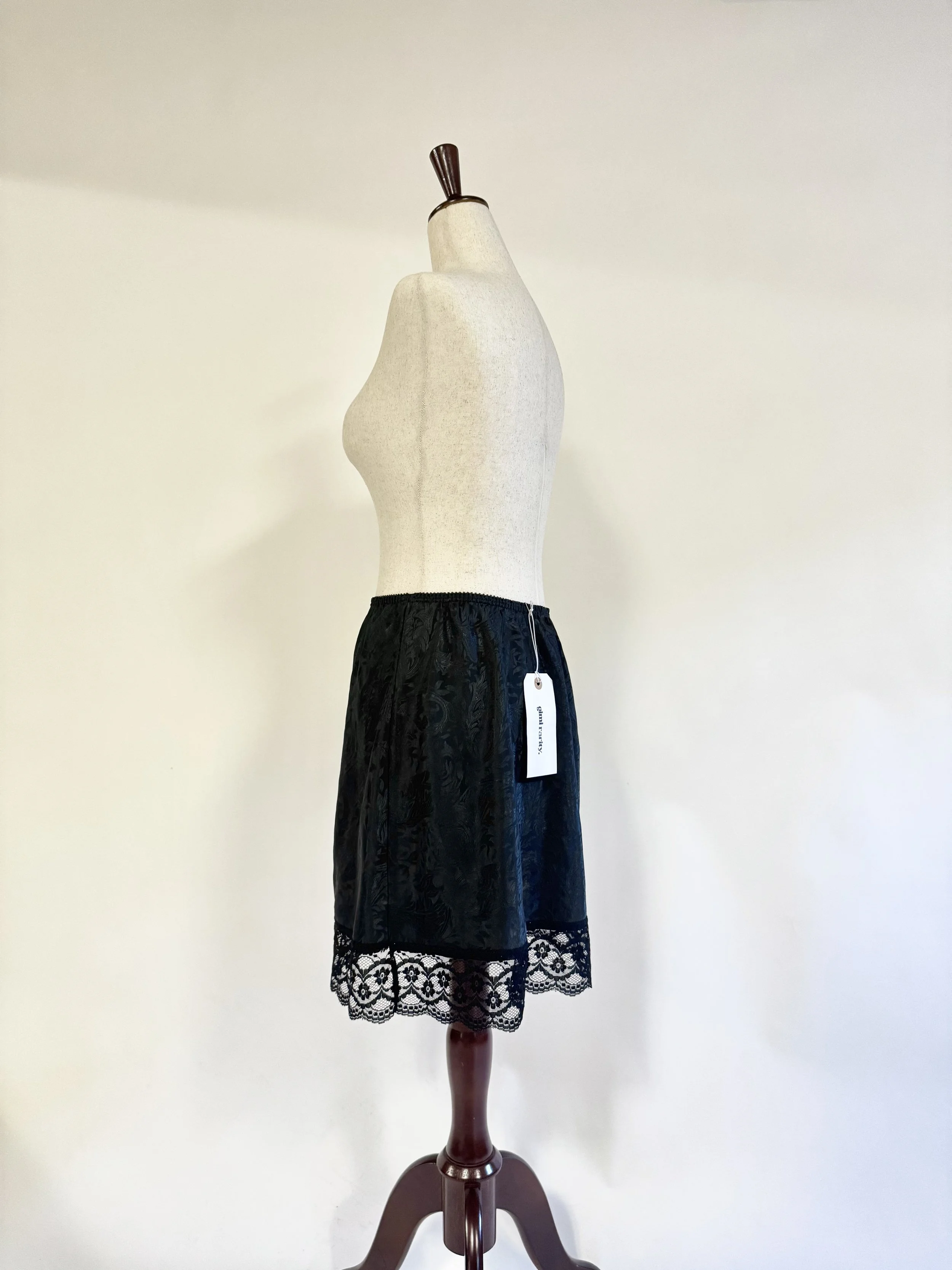Black Floral Slip Skirt - Size Small - GIMI RARITY