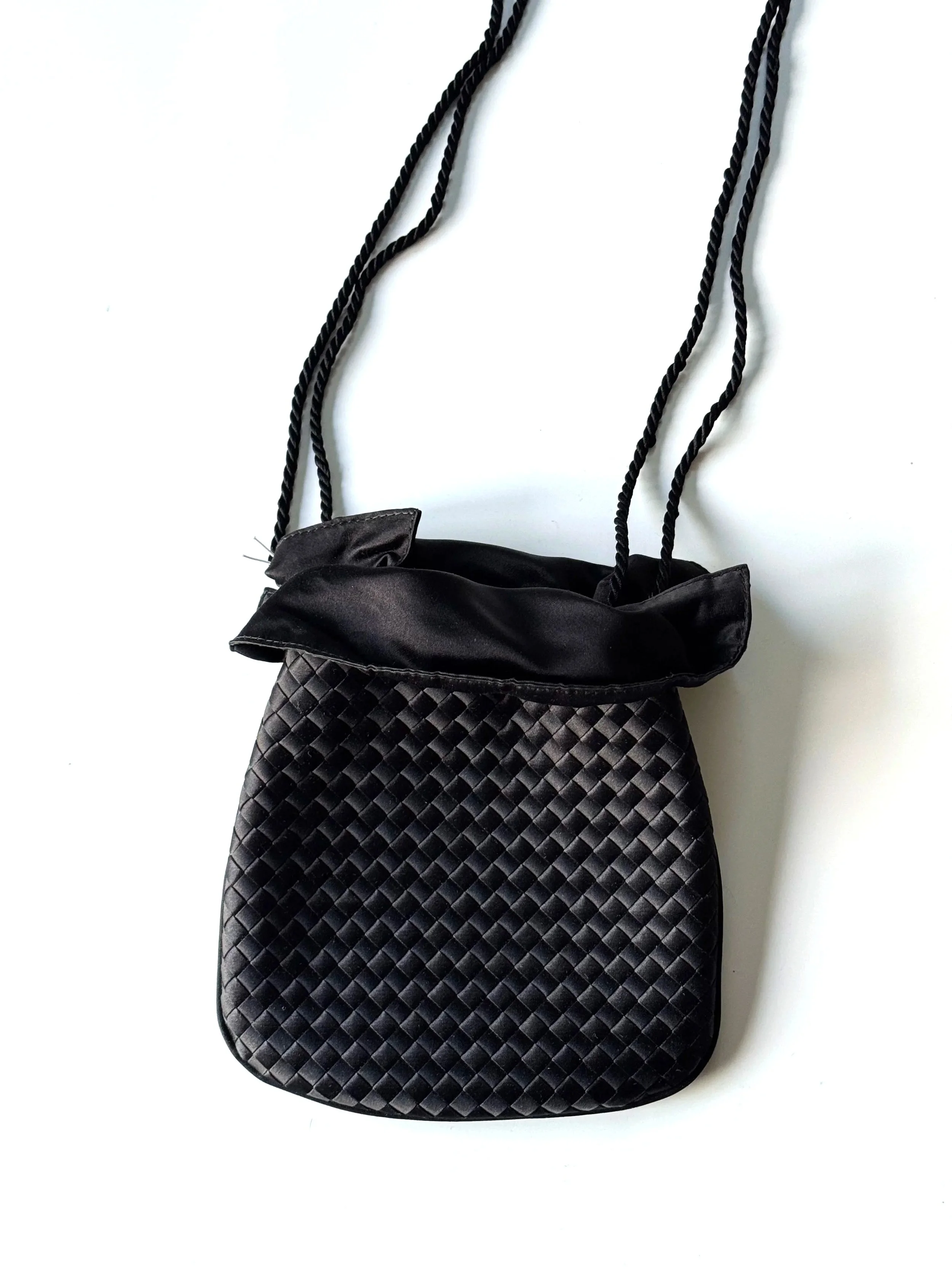 Bottega Veneta Intrecciato Bucket Bag - GIMI RARITY
