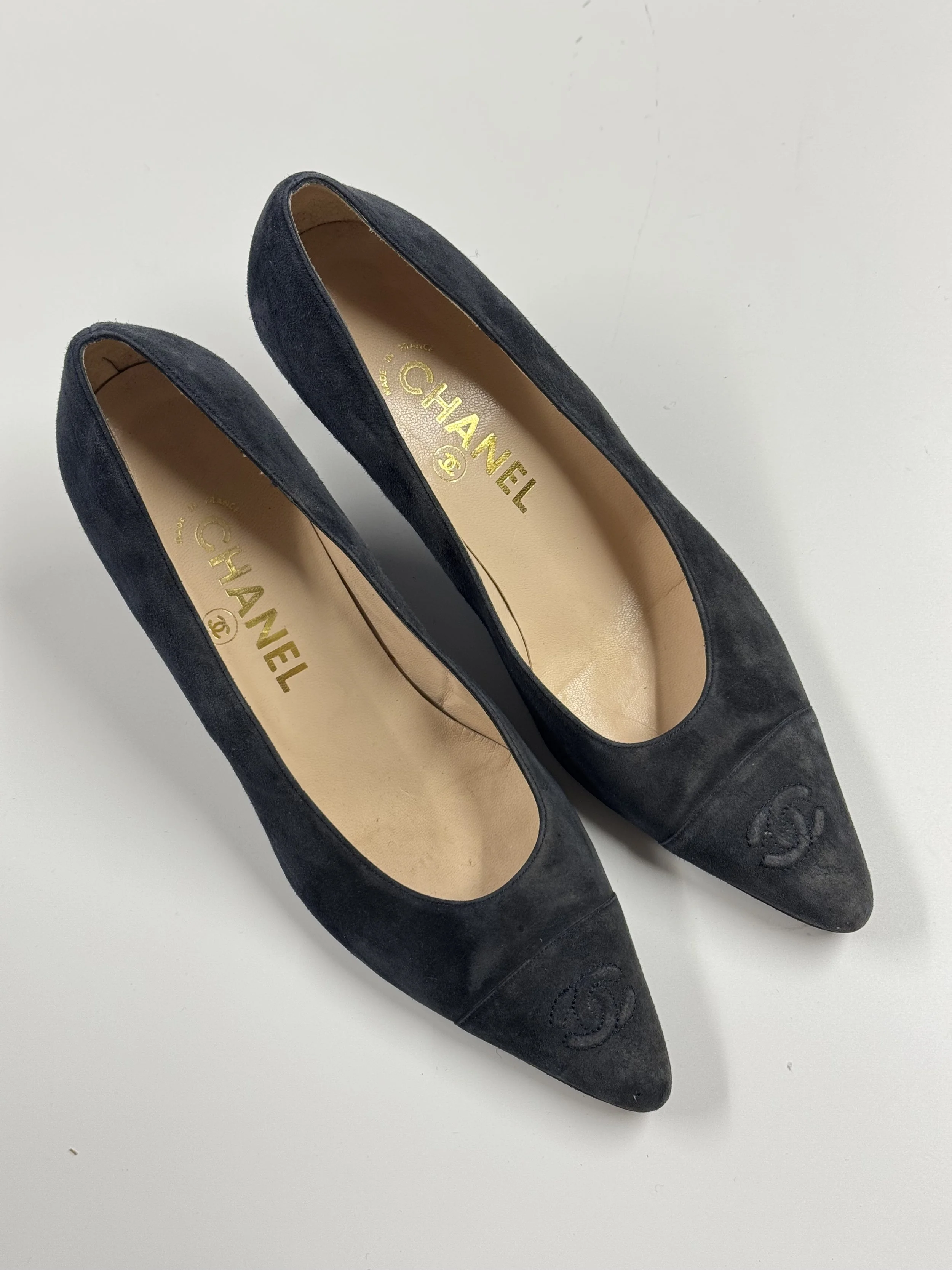 Chanel Suede Chevre Heels - Size 40 - GIMI RARITY
