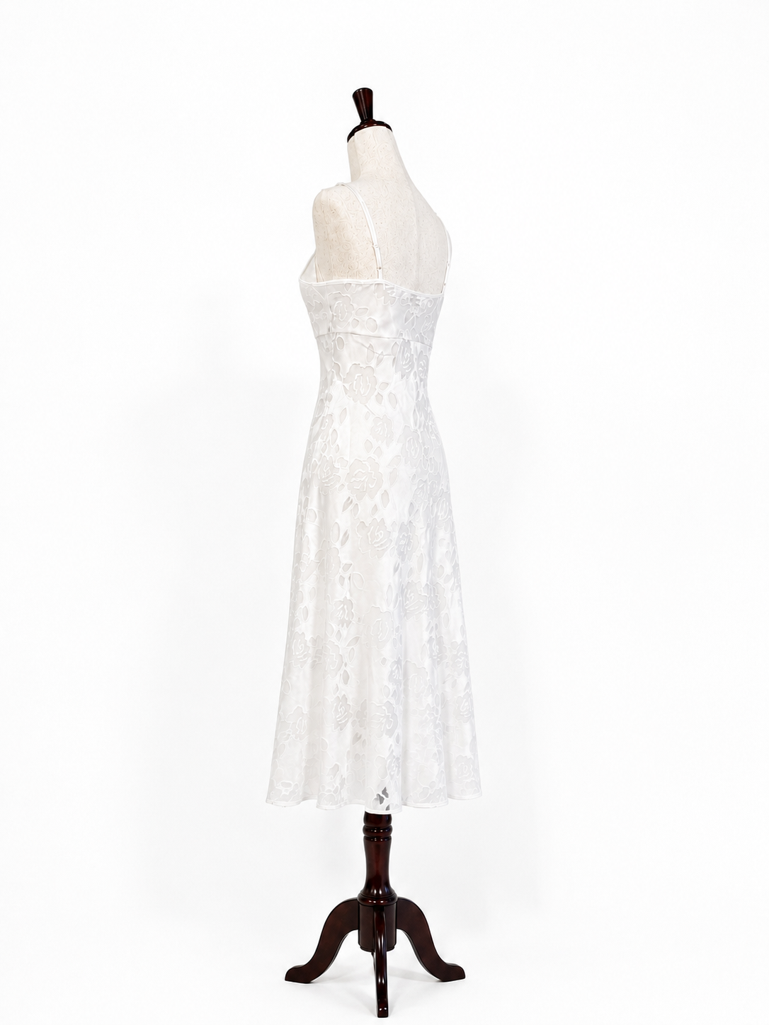 VS Gold Label White Chemise - Size Medium - GIMI RARITY