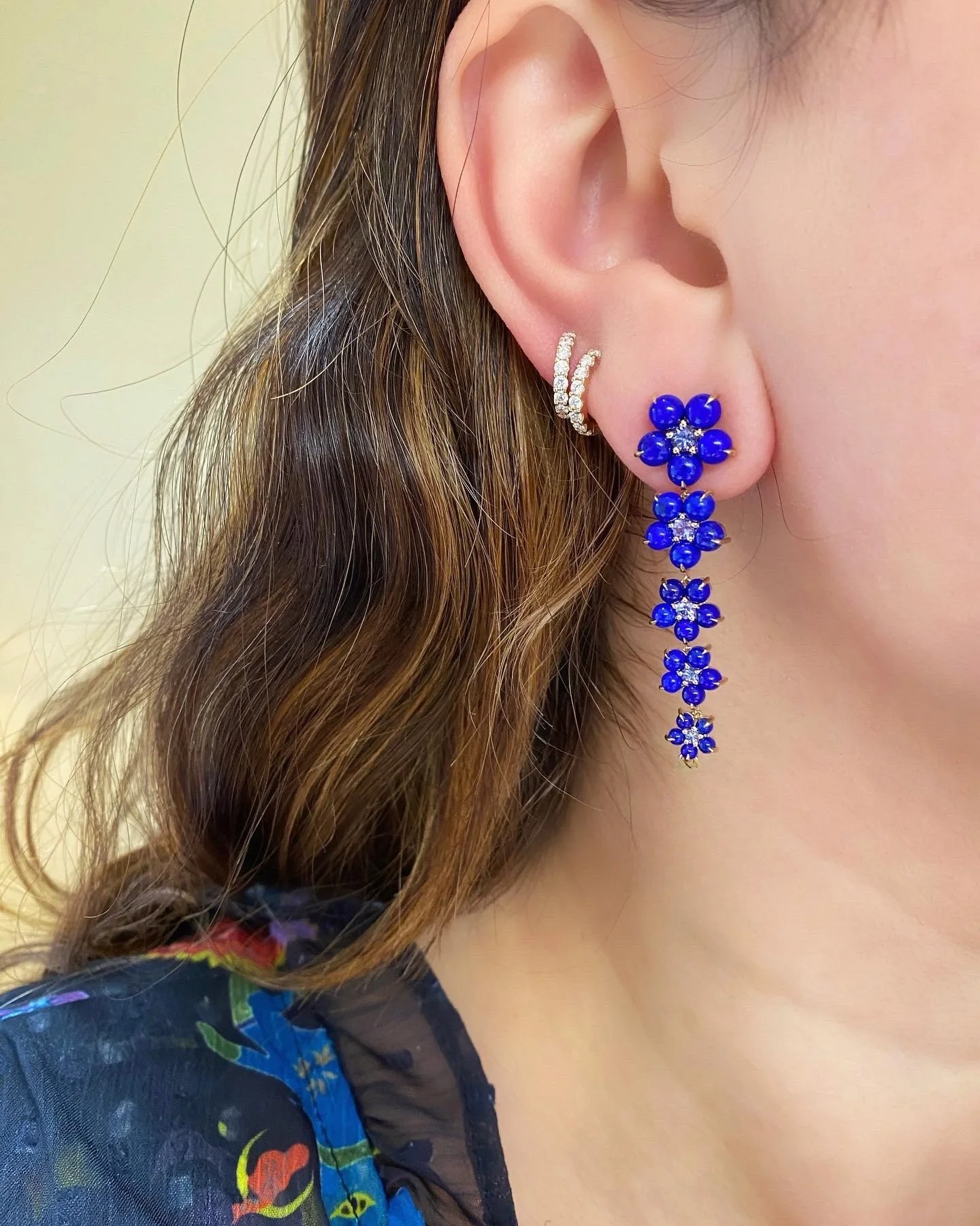 E93C-105-LAP-on ear.JPG