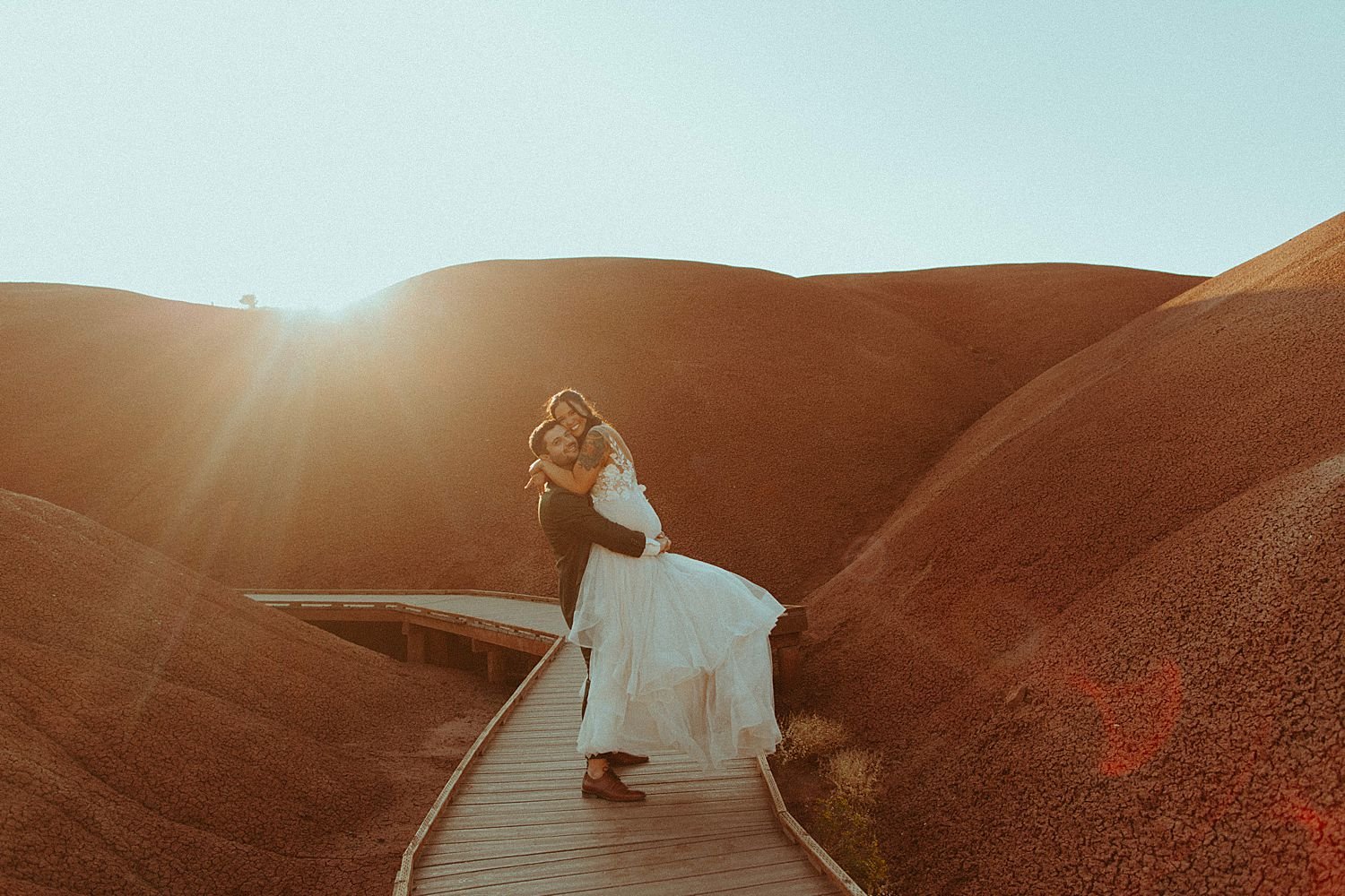 painted-hills-oregon-elopement_4772.jpg