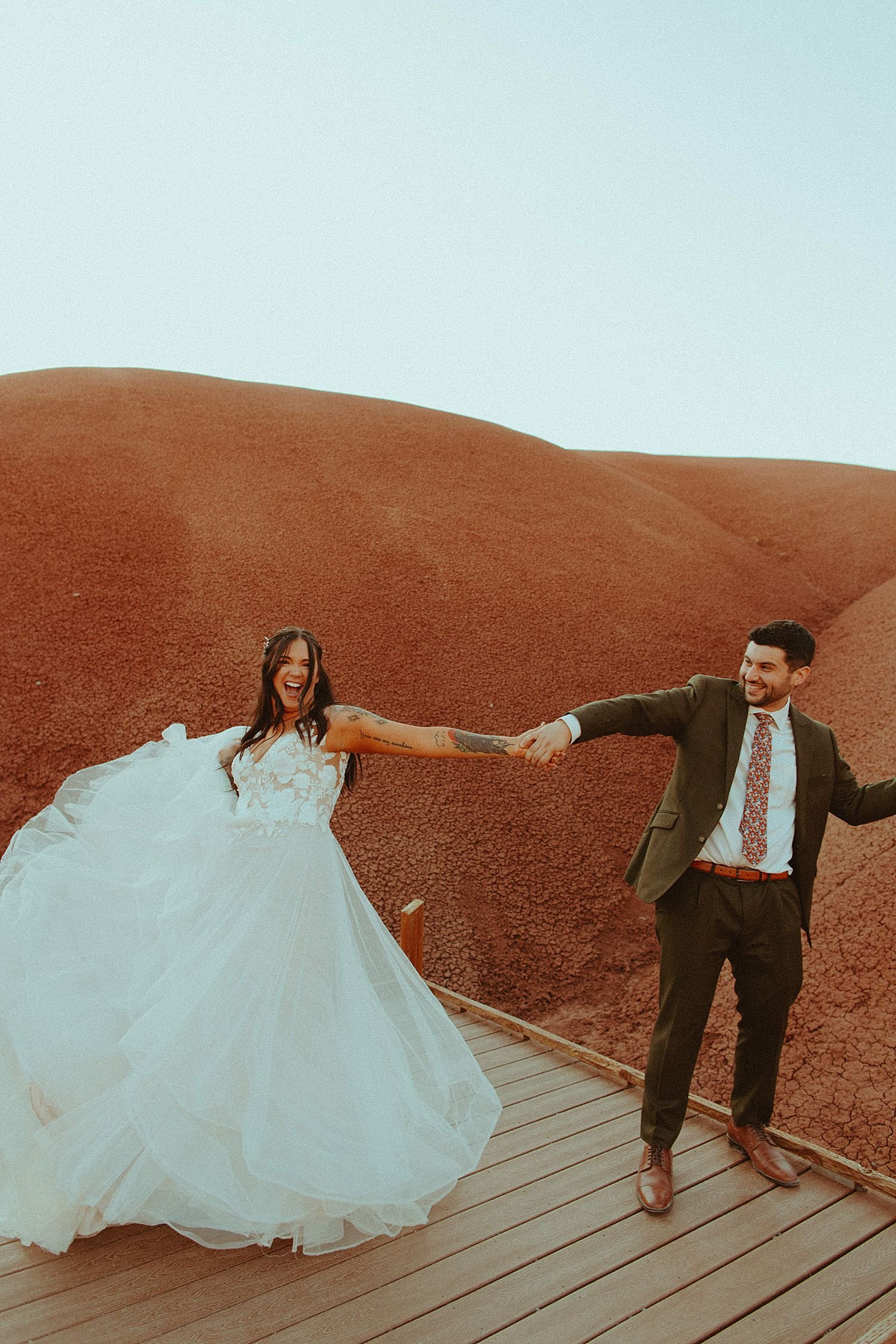 painted-hills-oregon-elopement_4786.jpg