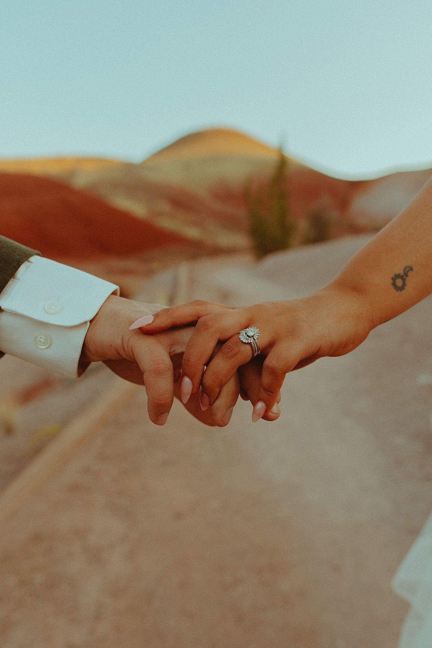 painted-hills-oregon-elopement_4793.jpg