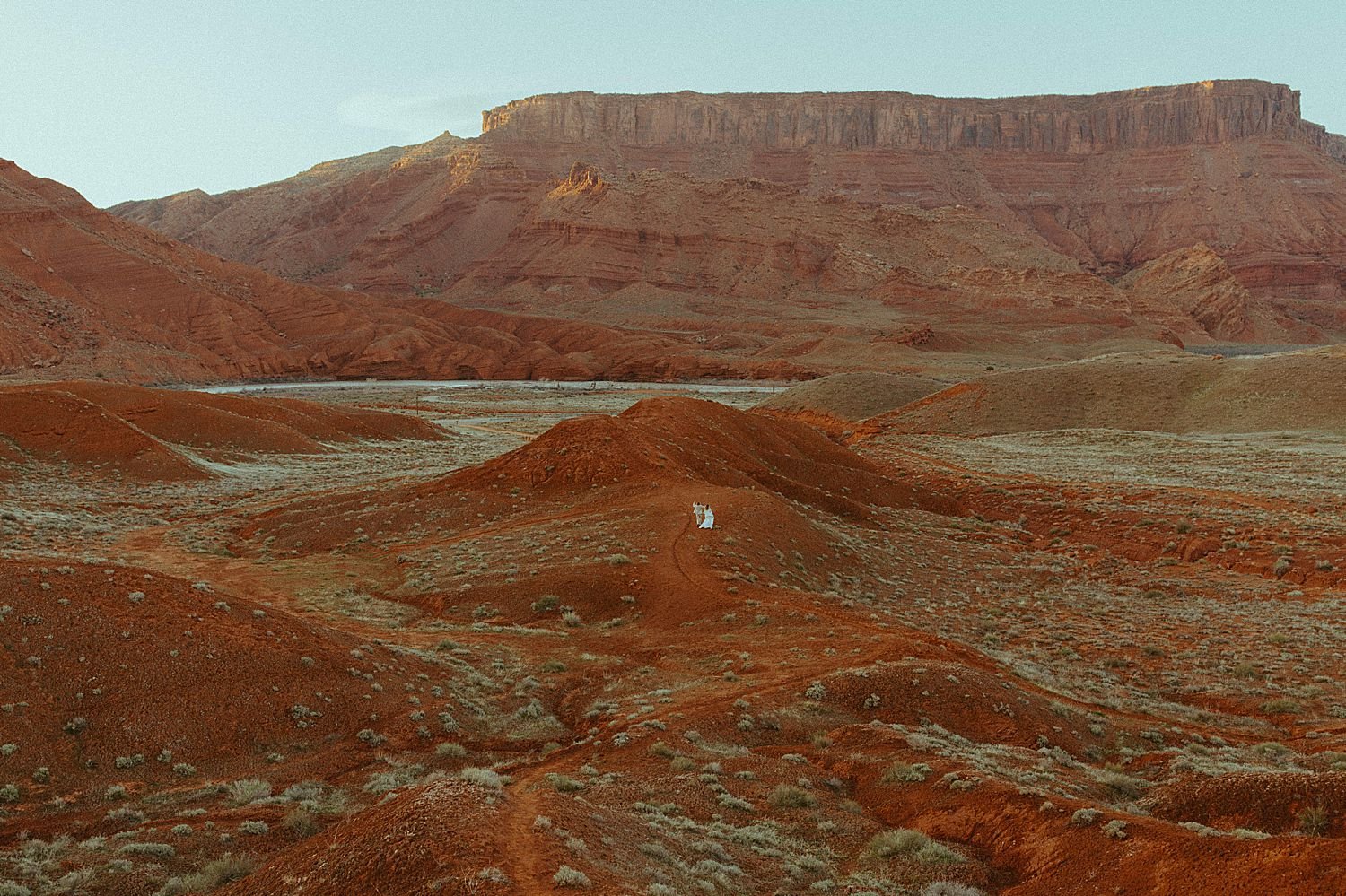 castle-valley-moab-elopement_5388.jpg