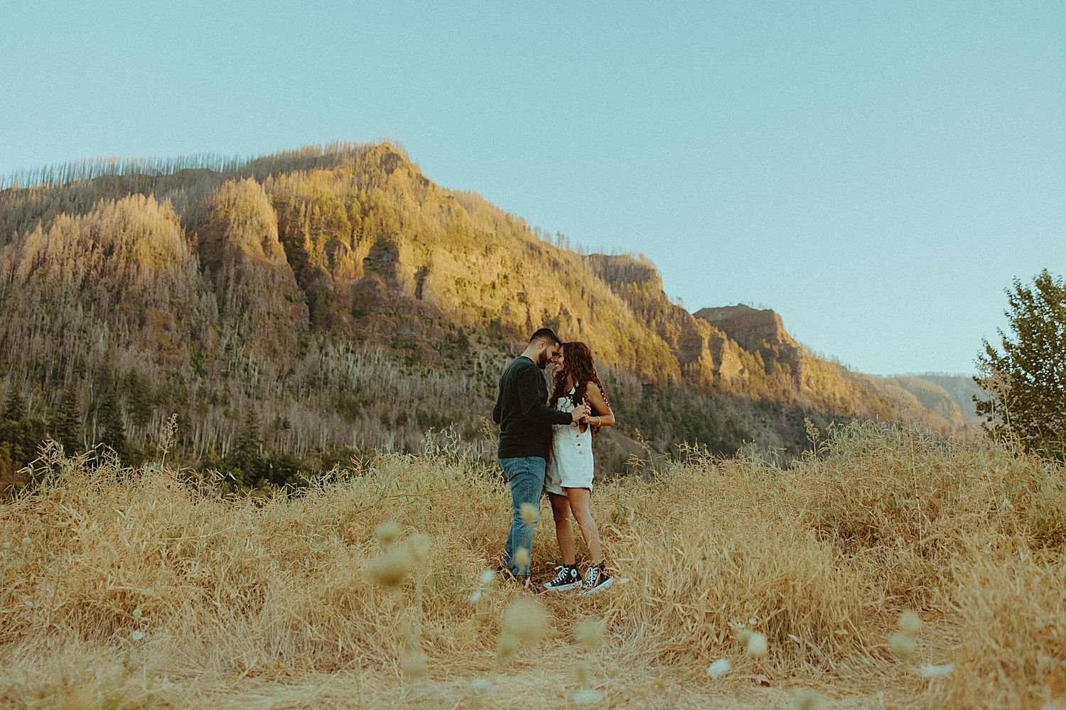 motorcycle-engagement-session-oregon_5480.jpg