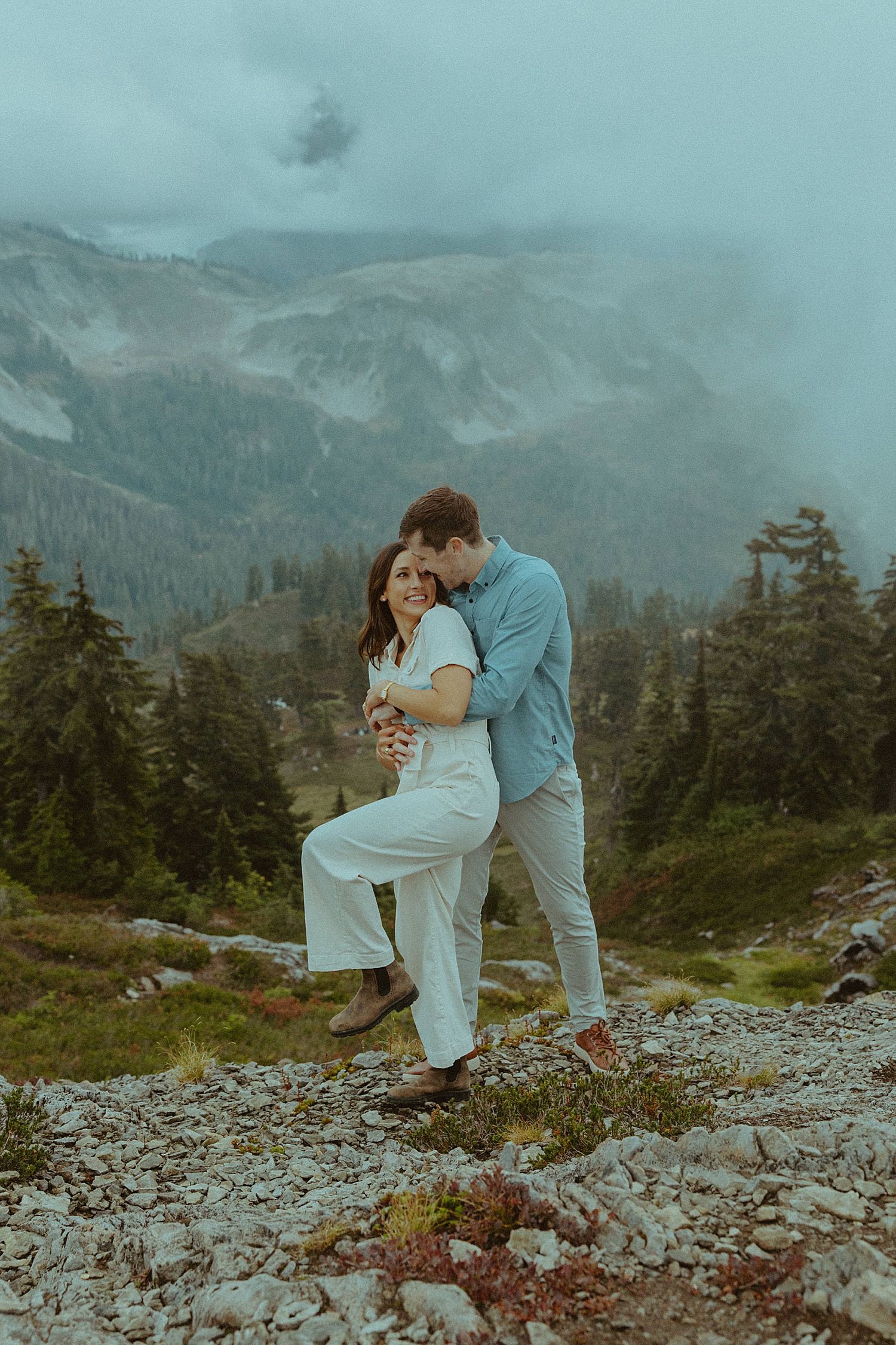 mt-baker-artists-point-engagement-session_5767.jpg