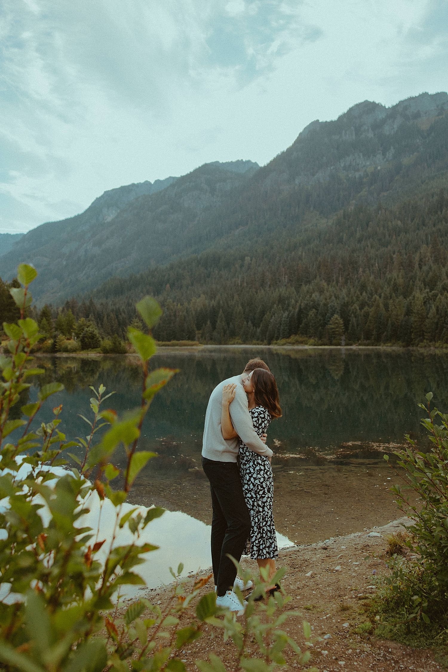 mt-baker-artists-point-engagement-session_5784.jpg