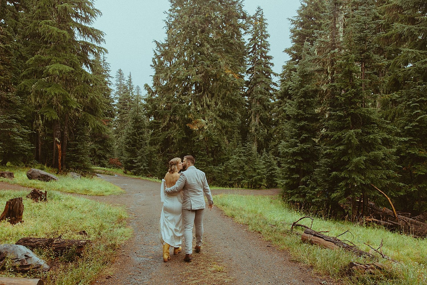 mount-hood-or-fall-elopement_6053.jpg