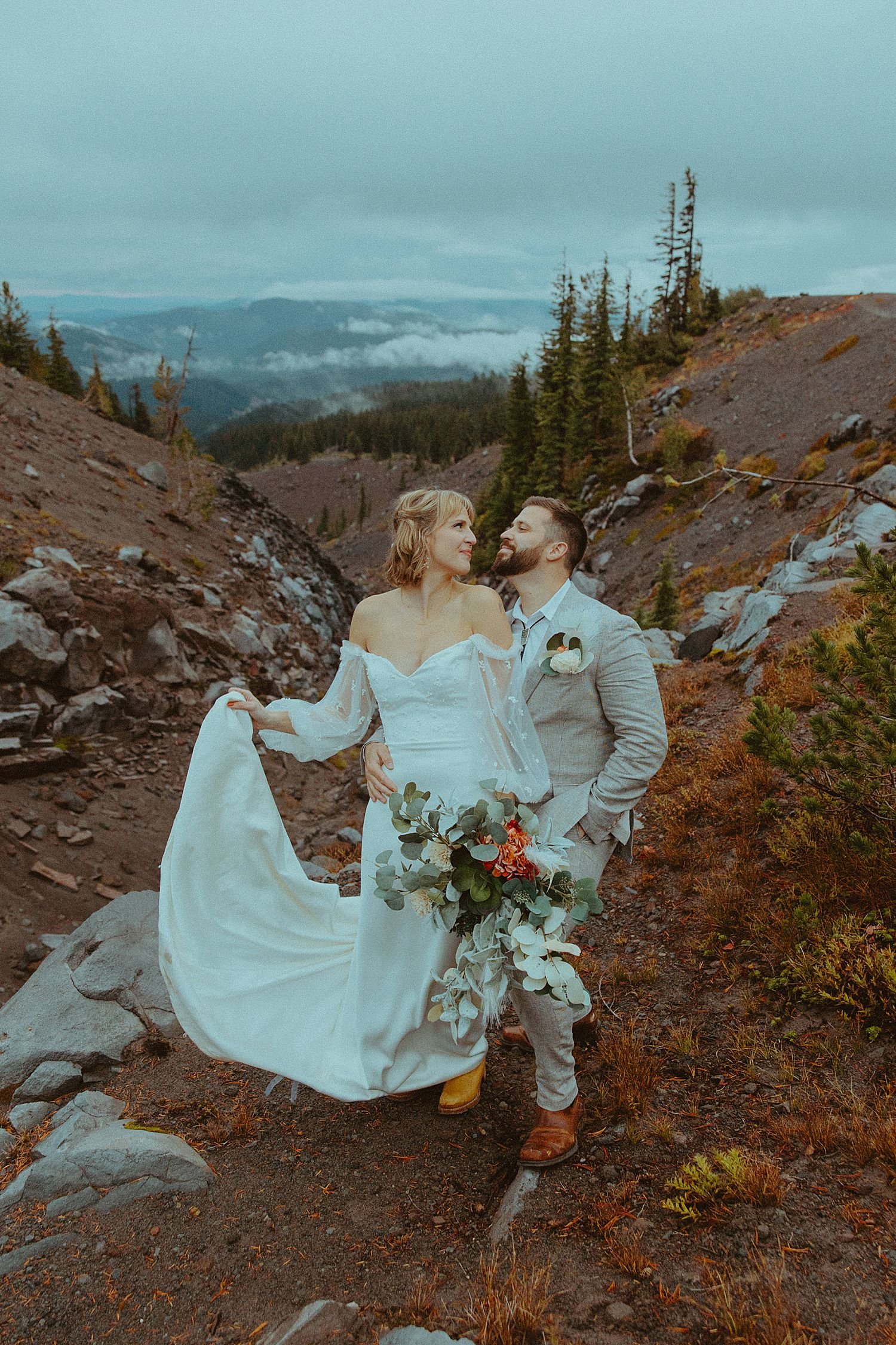 mount-hood-or-fall-elopement_6093.jpg