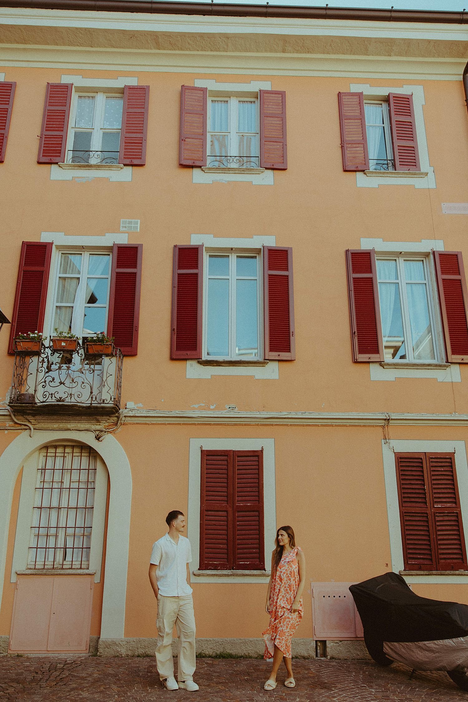 lake-como-italy-engagement-session_5850.jpg