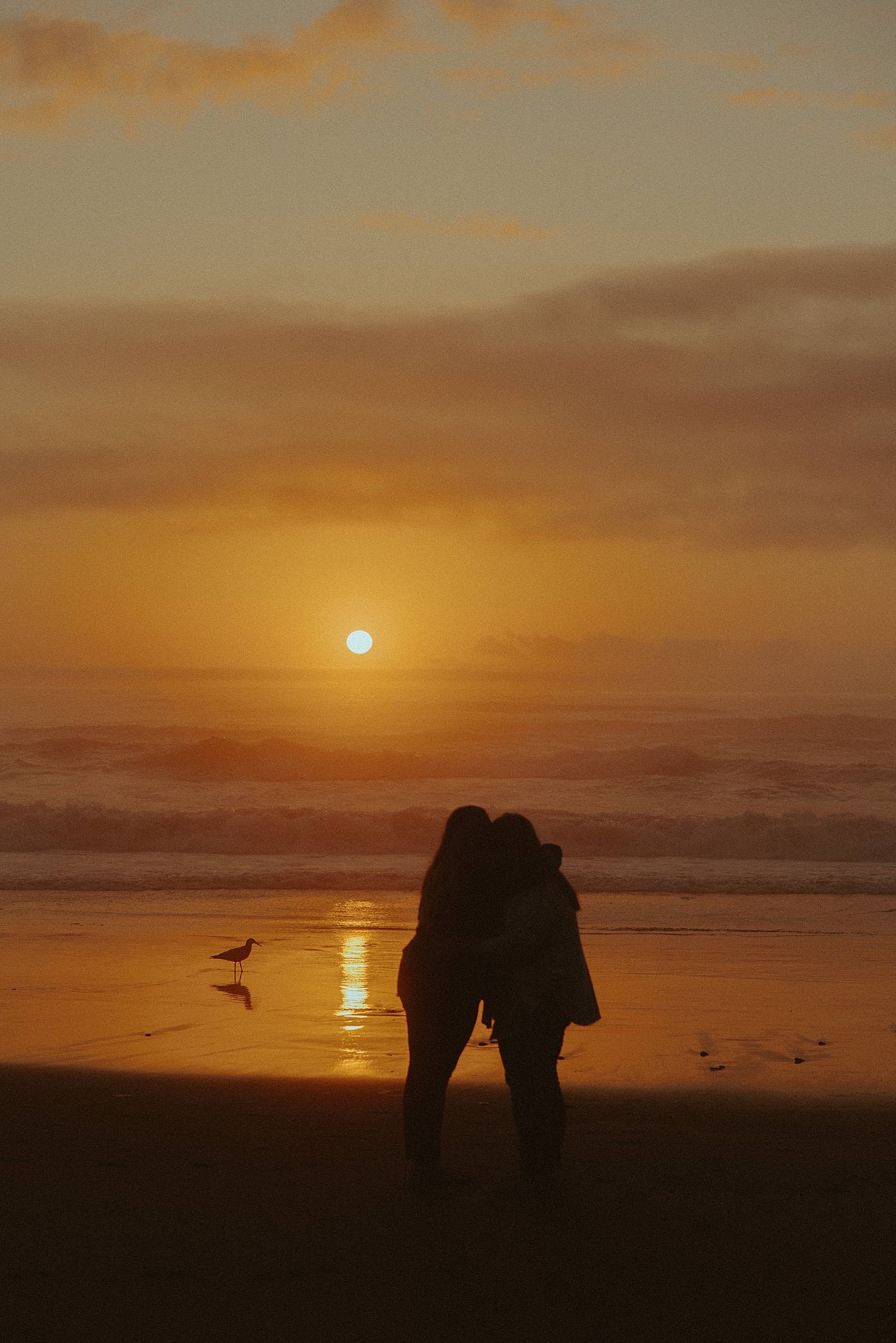 lincolon-city-oregon-coast-engagement-shoot_5841.jpg