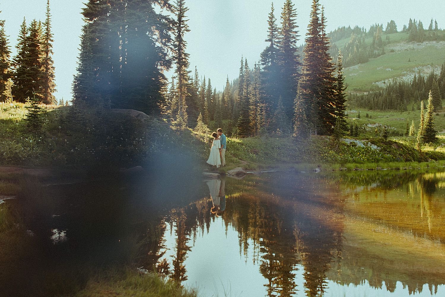 mount-rainier-summer-engagement-session_4603.jpg