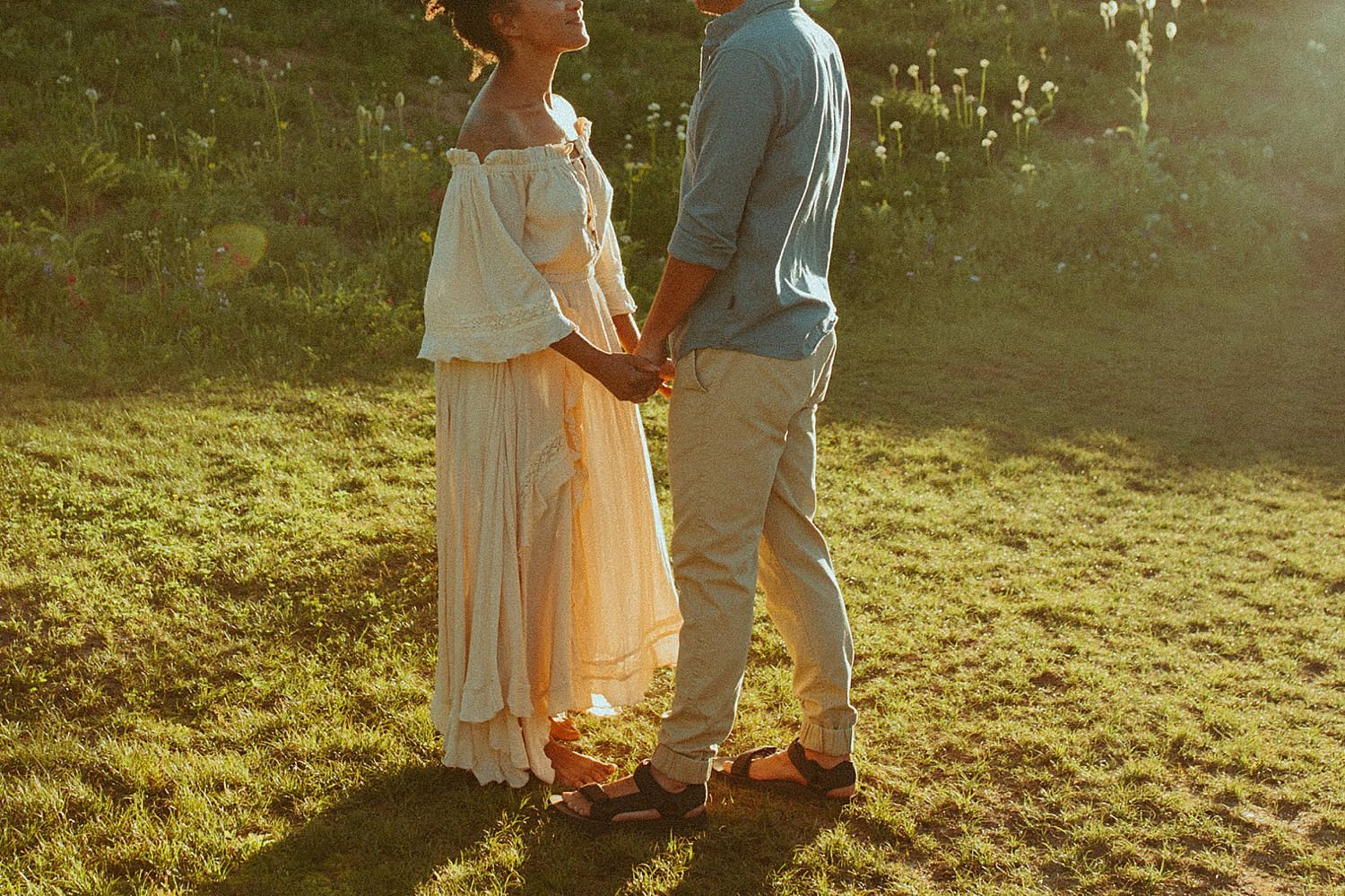 mount-rainier-summer-engagement-session_4610.jpg