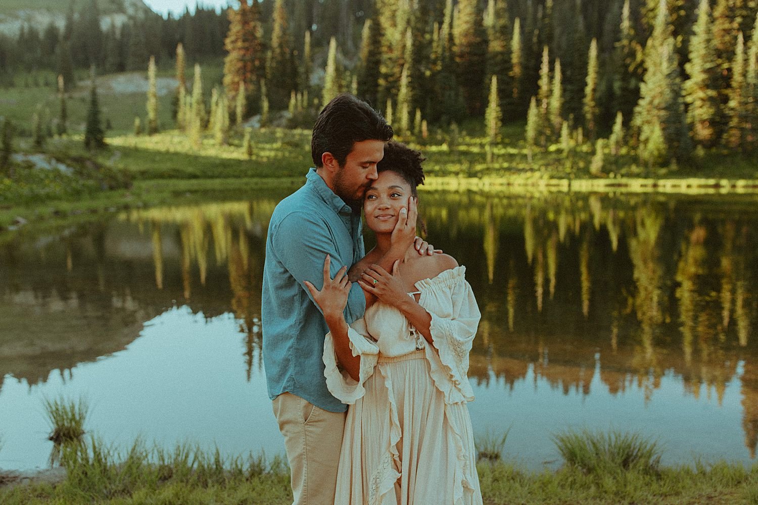 mount-rainier-summer-engagement-session_4617.jpg