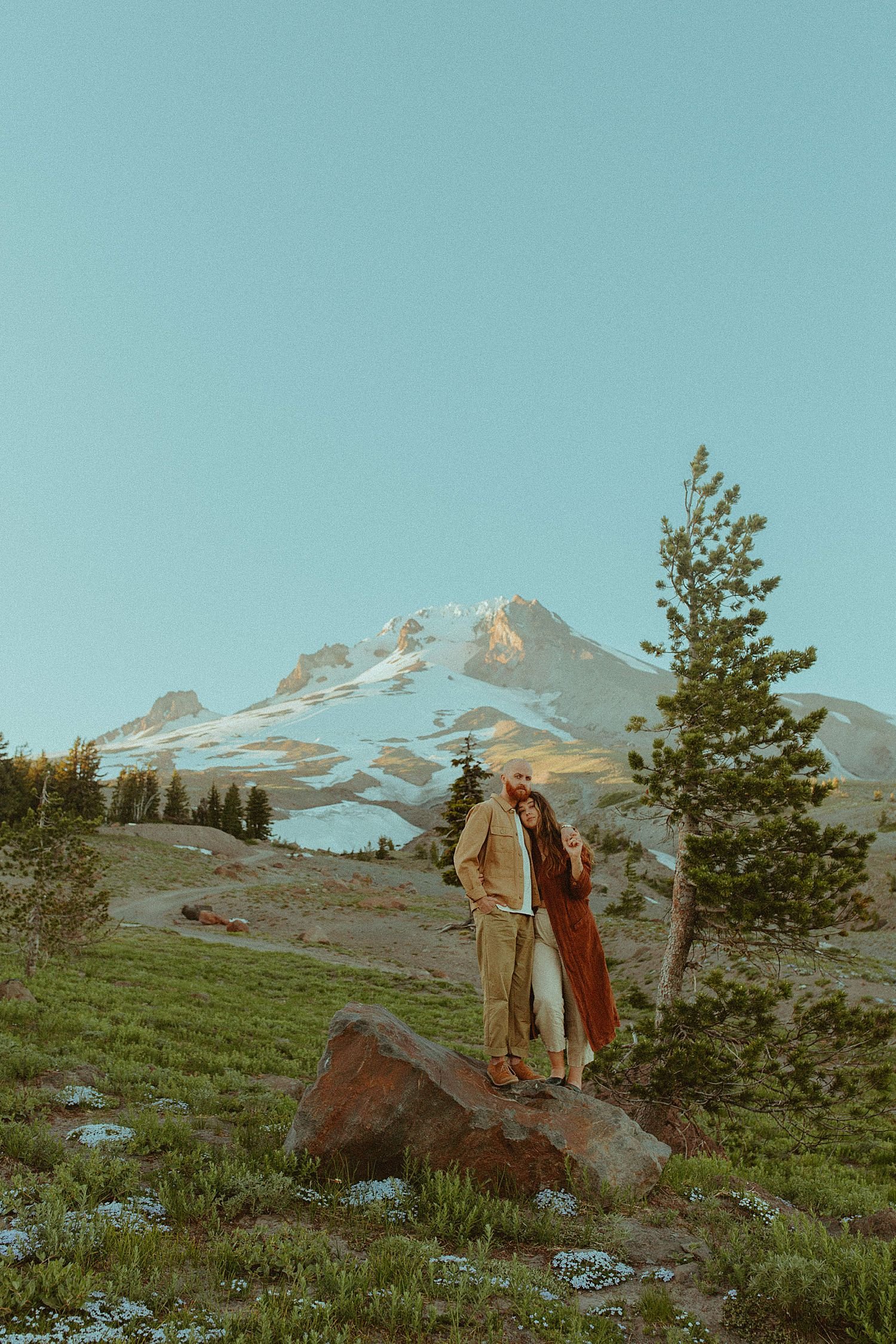 mount-hood-oregon-engagement-session_4121.jpg