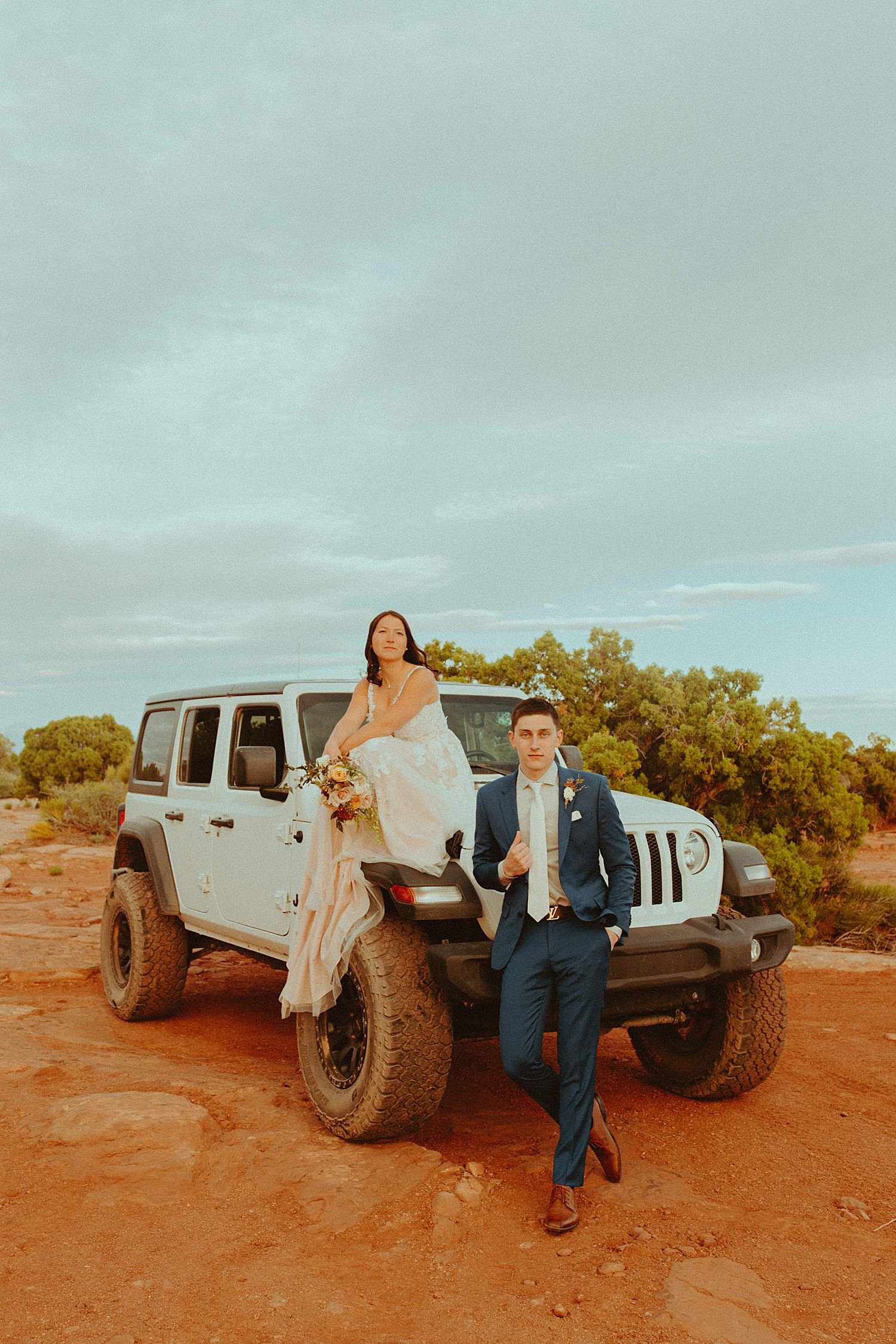 moab-jeep-elopement-utah_3752.jpg
