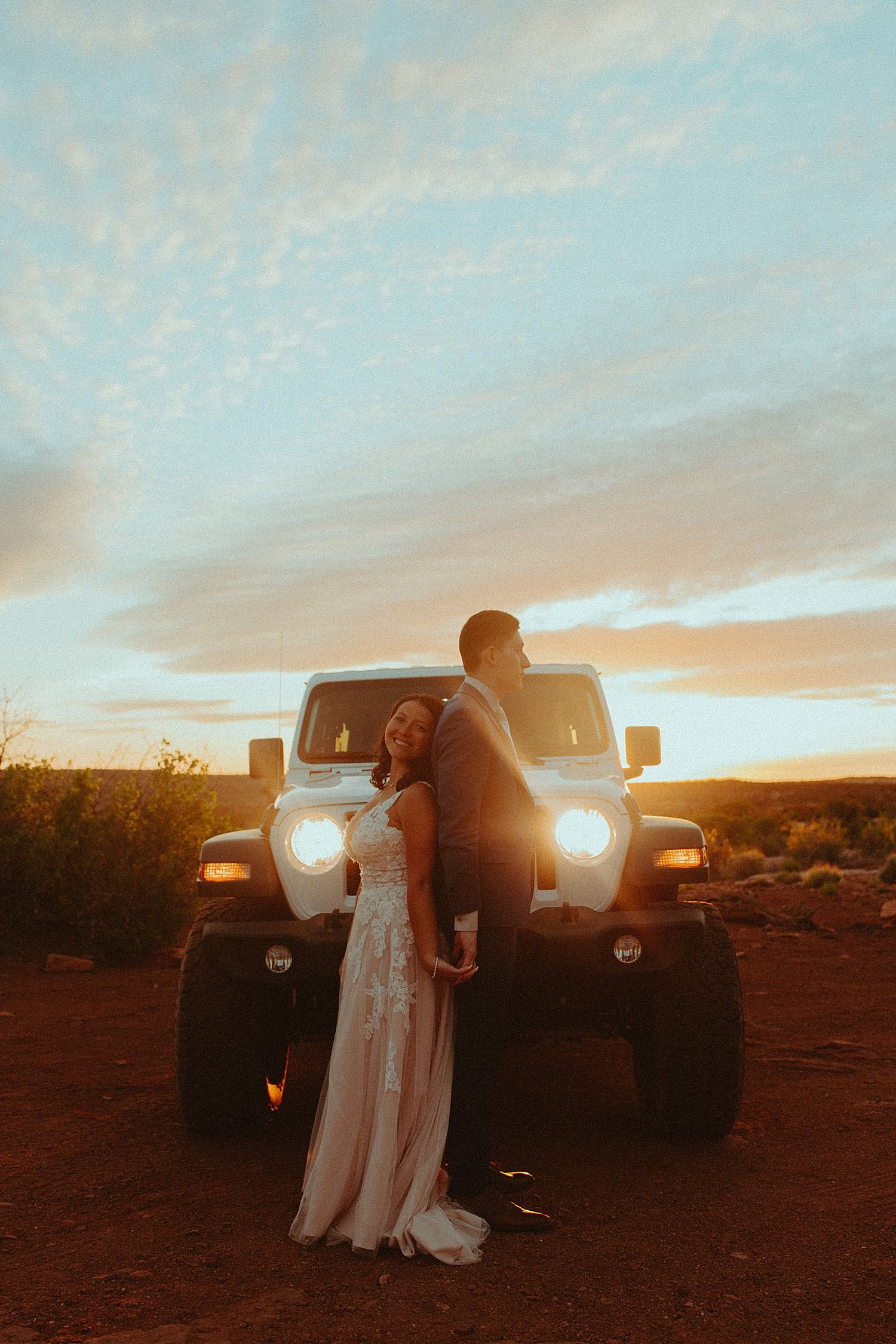moab-jeep-elopement-utah_3775.jpg