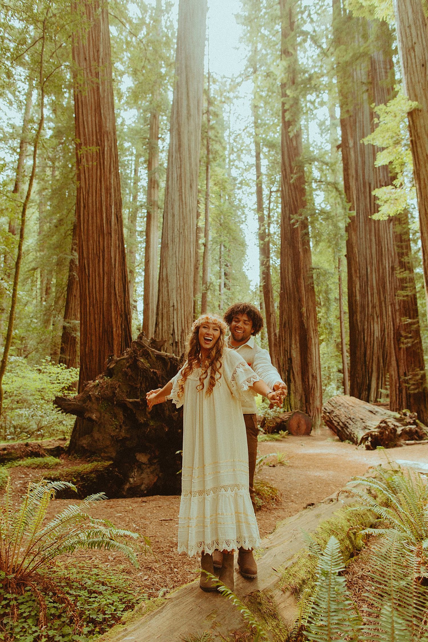 redwoods-elopement-oregon-coast-micro-wedding_3628.jpg