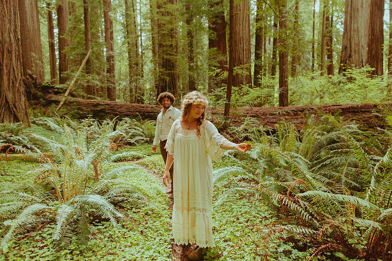 redwoods-elopement-oregon-coast-micro-wedding_3635.jpg