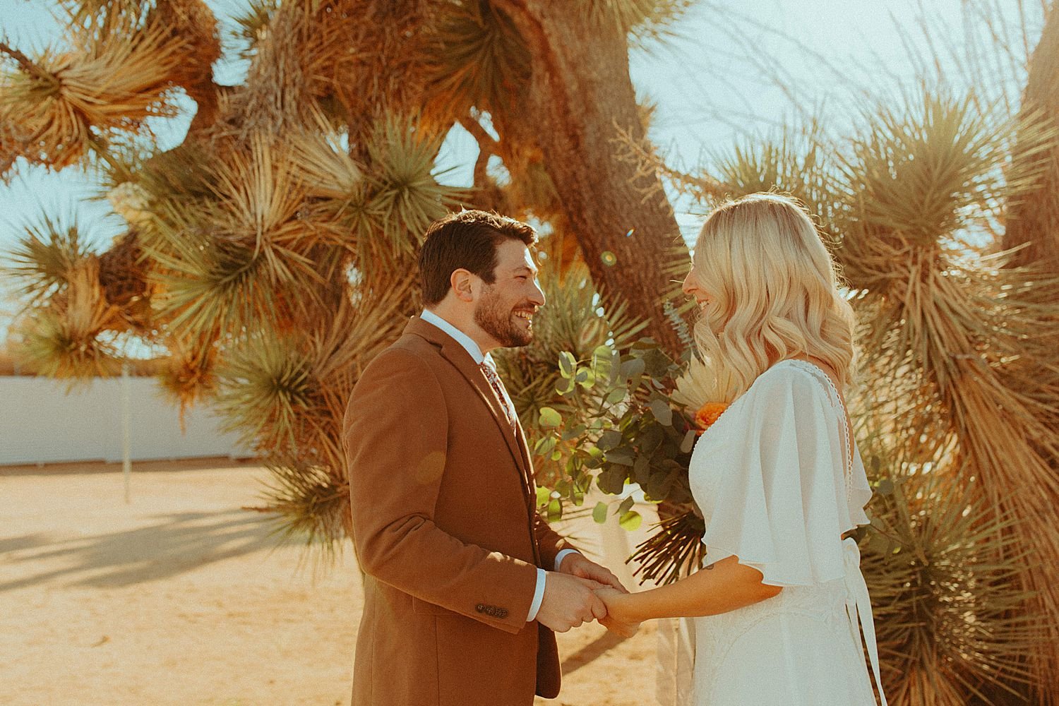 tumbleweed-sanctuary-wedding-joshua-tree_3163.jpg