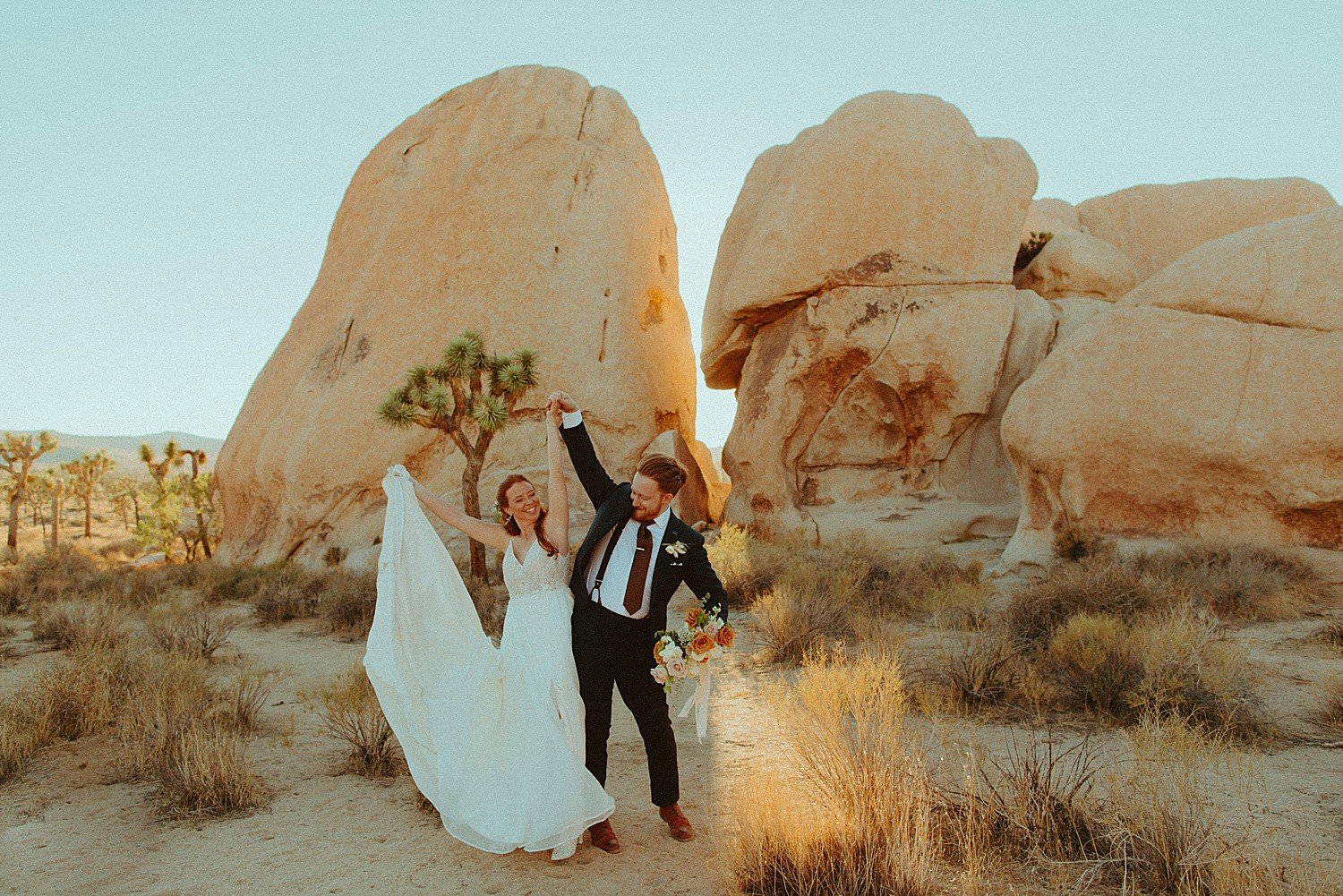 joshua-tree-tiny-wedding_2604.jpg