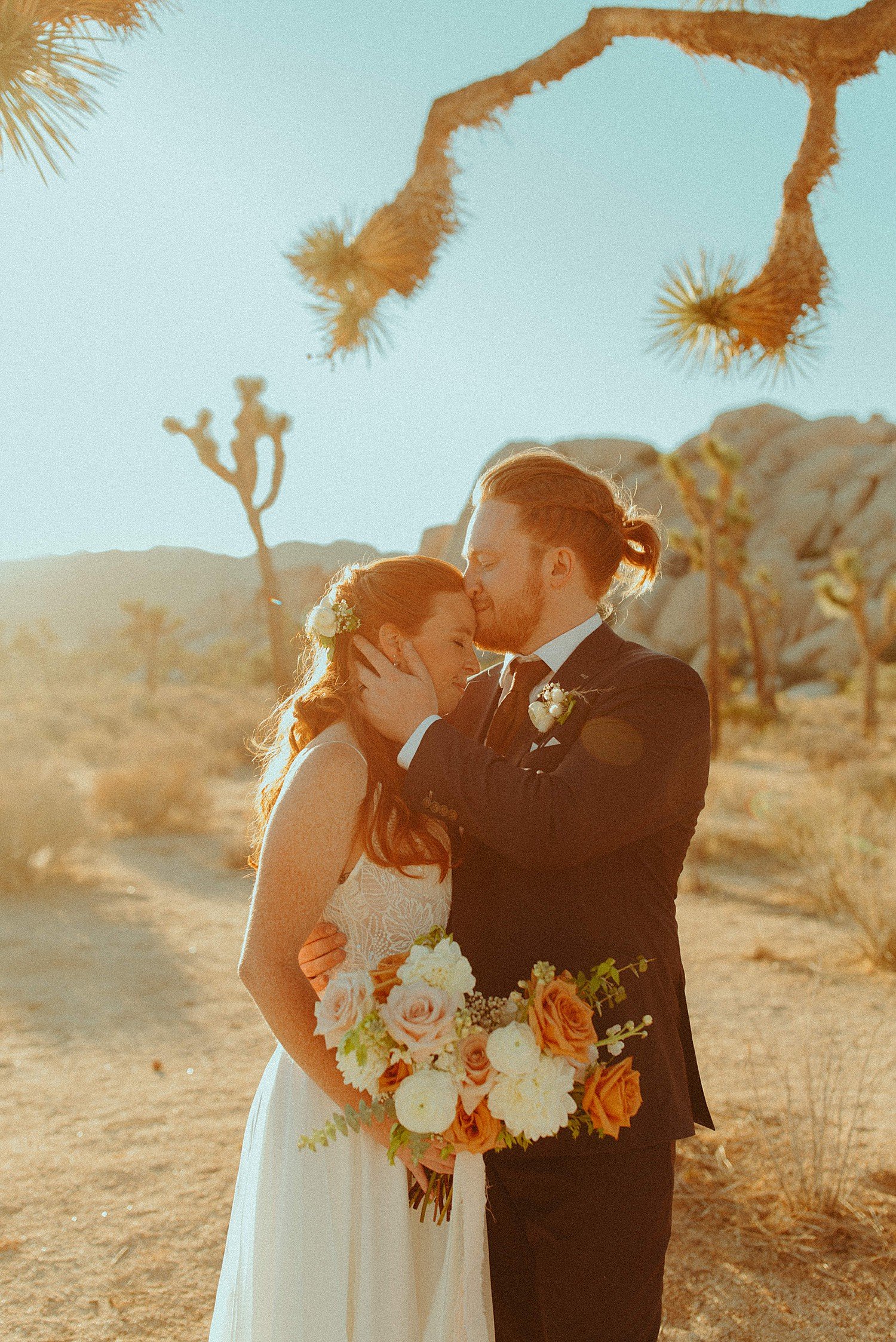 joshua-tree-tiny-wedding_2614.jpg