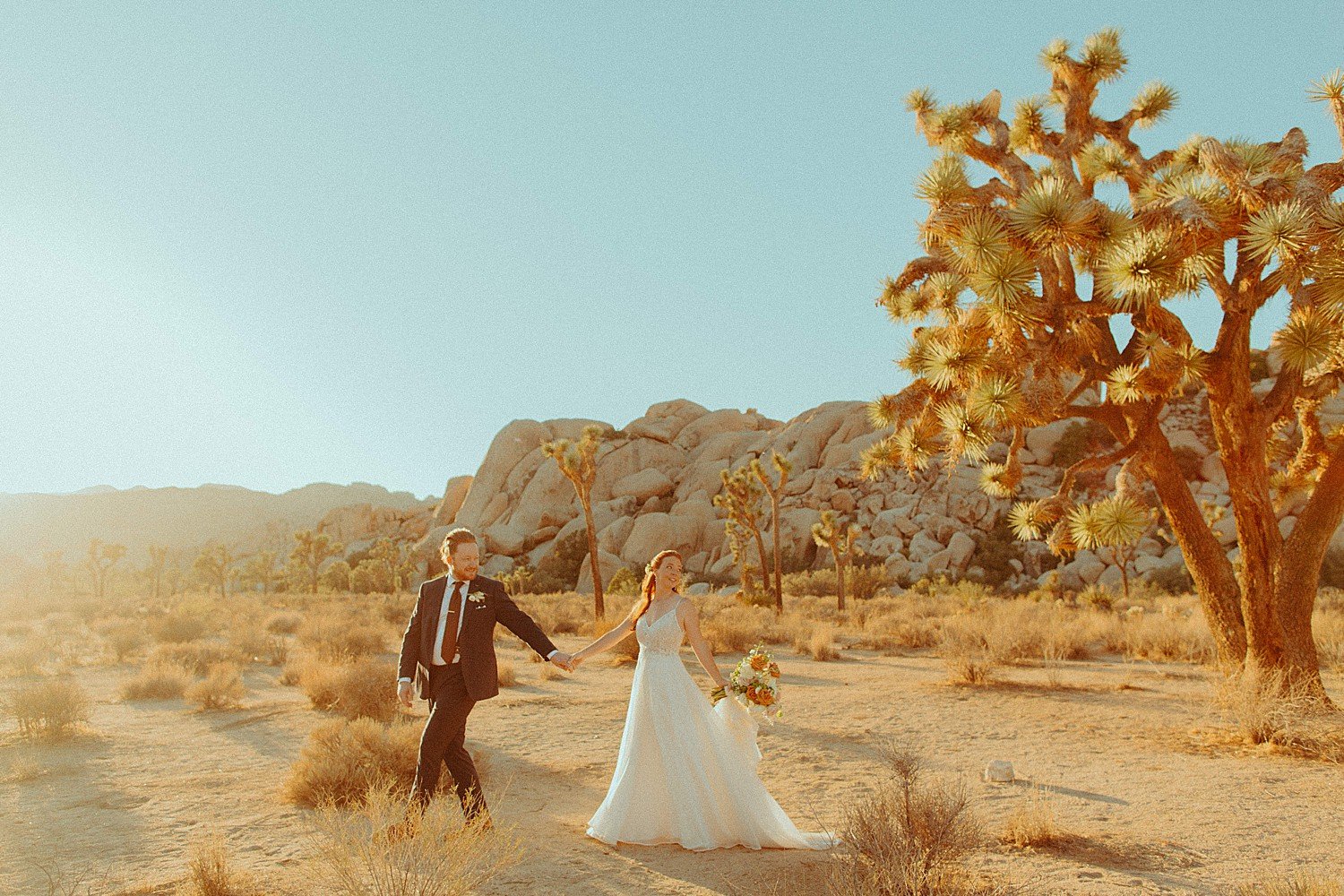 joshua-tree-tiny-wedding_2619.jpg