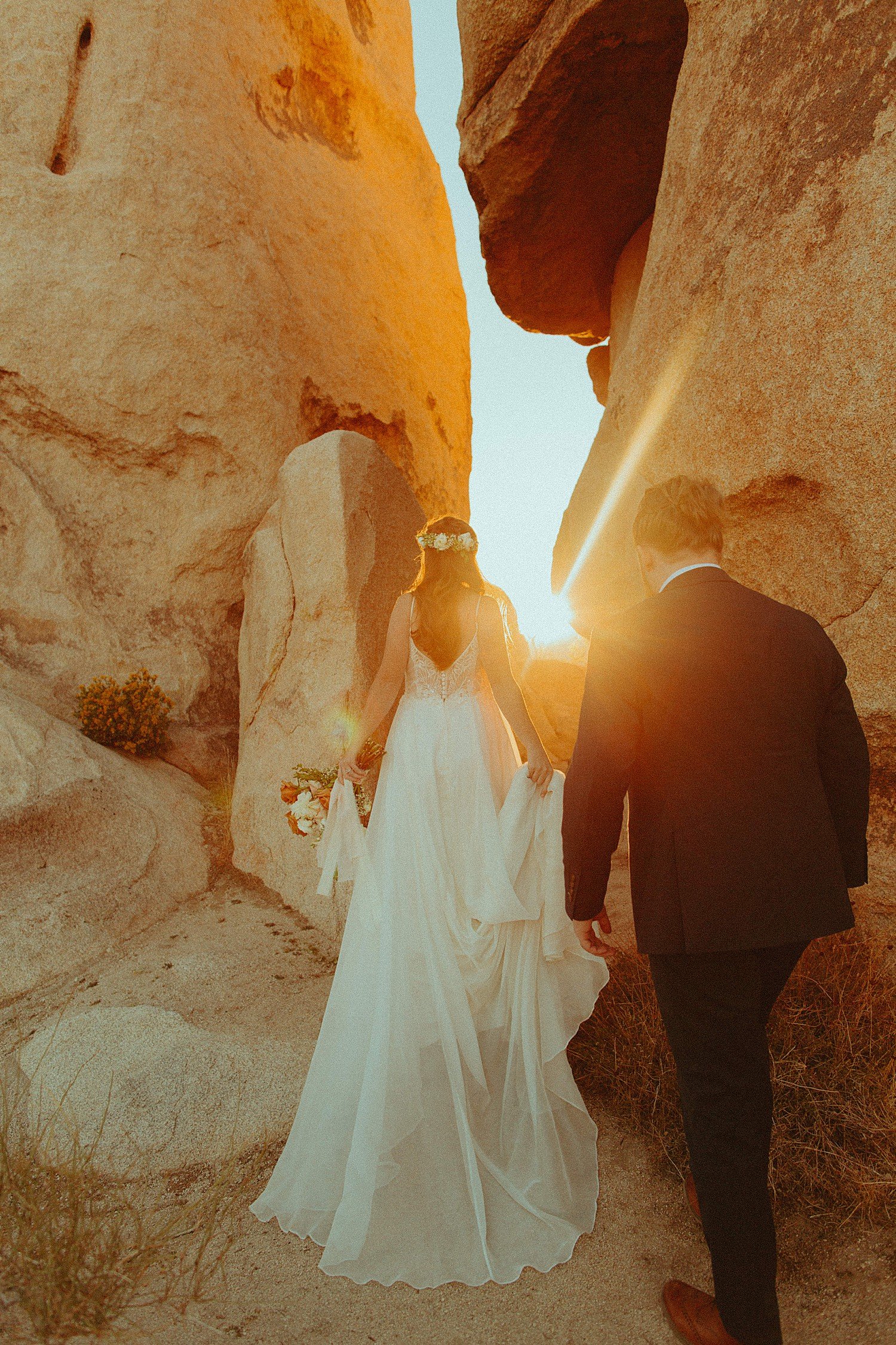 joshua-tree-tiny-wedding_2627.jpg