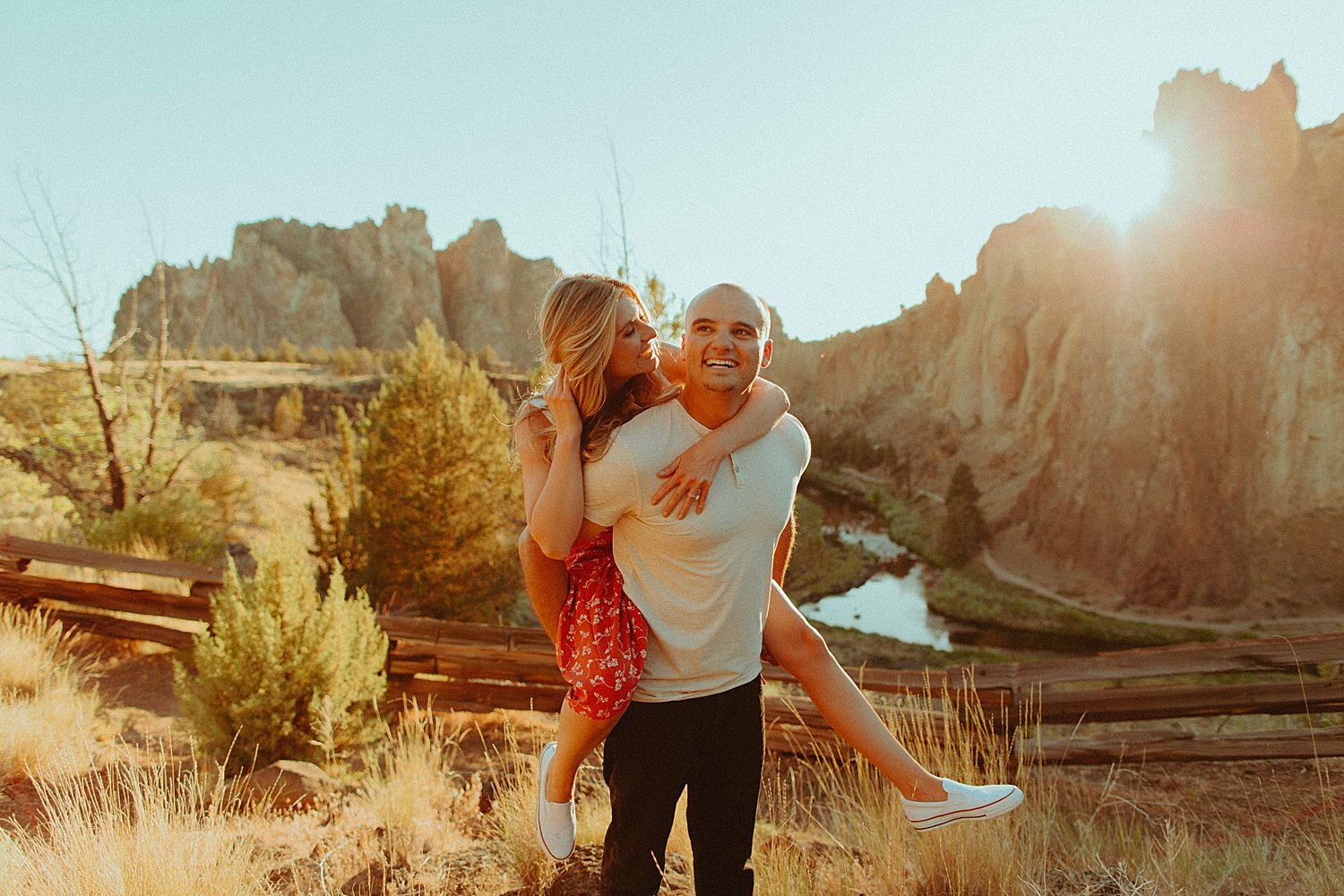 smith-rock-engagement-shoot_0925.jpg