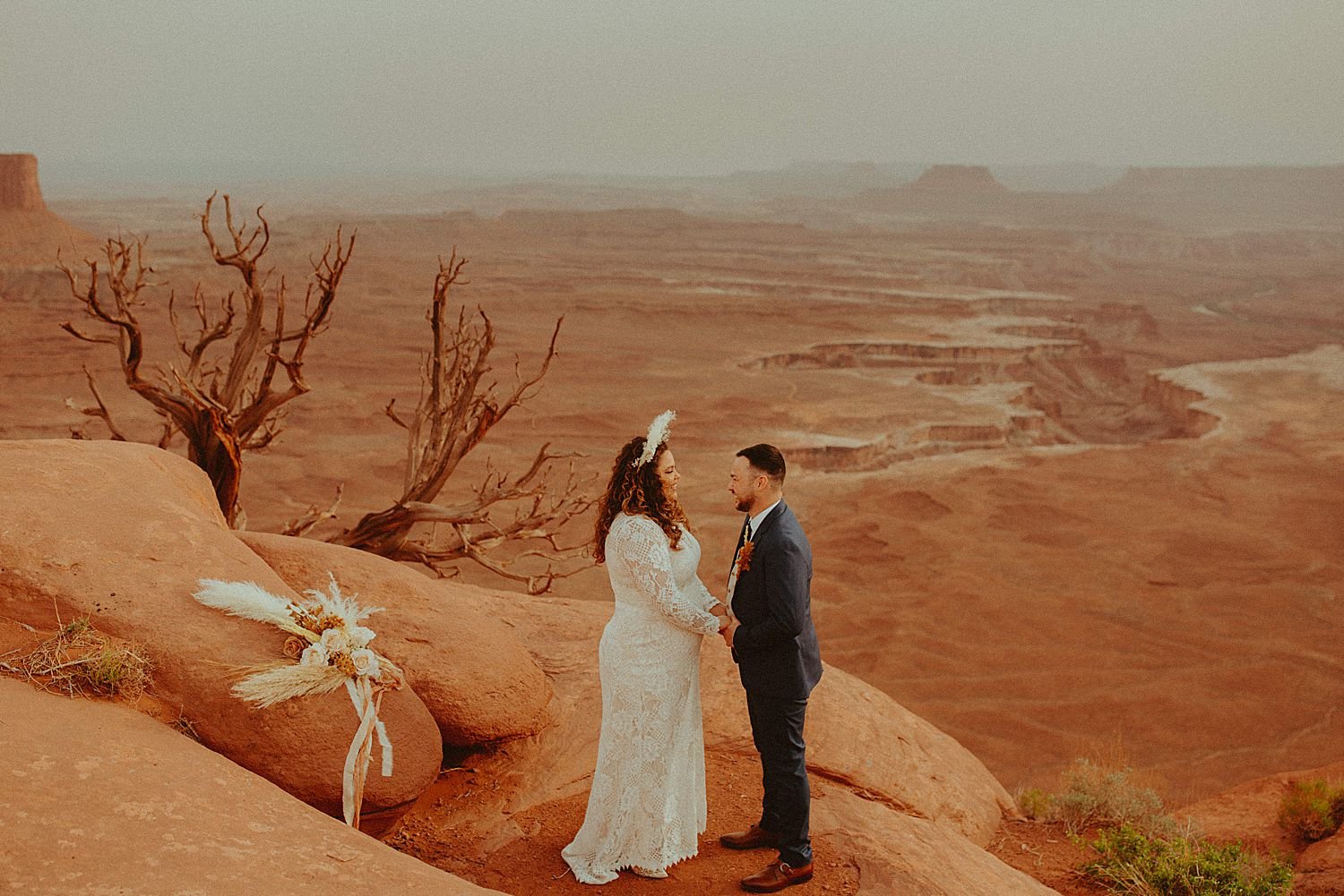canyonlands-moab-utah-elopement_0280.jpg