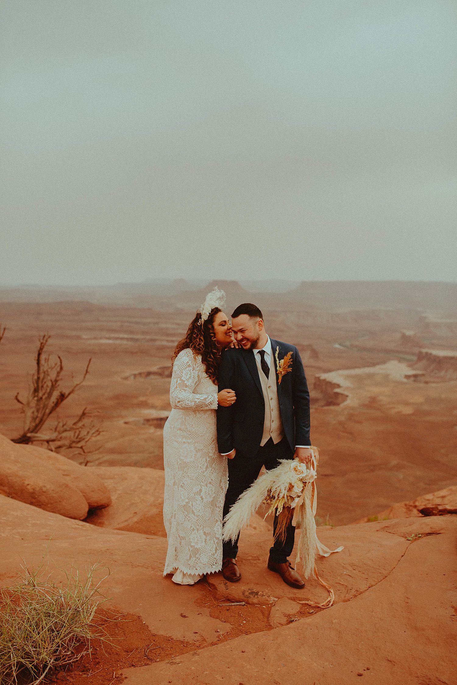canyonlands-moab-utah-elopement_0298.jpg