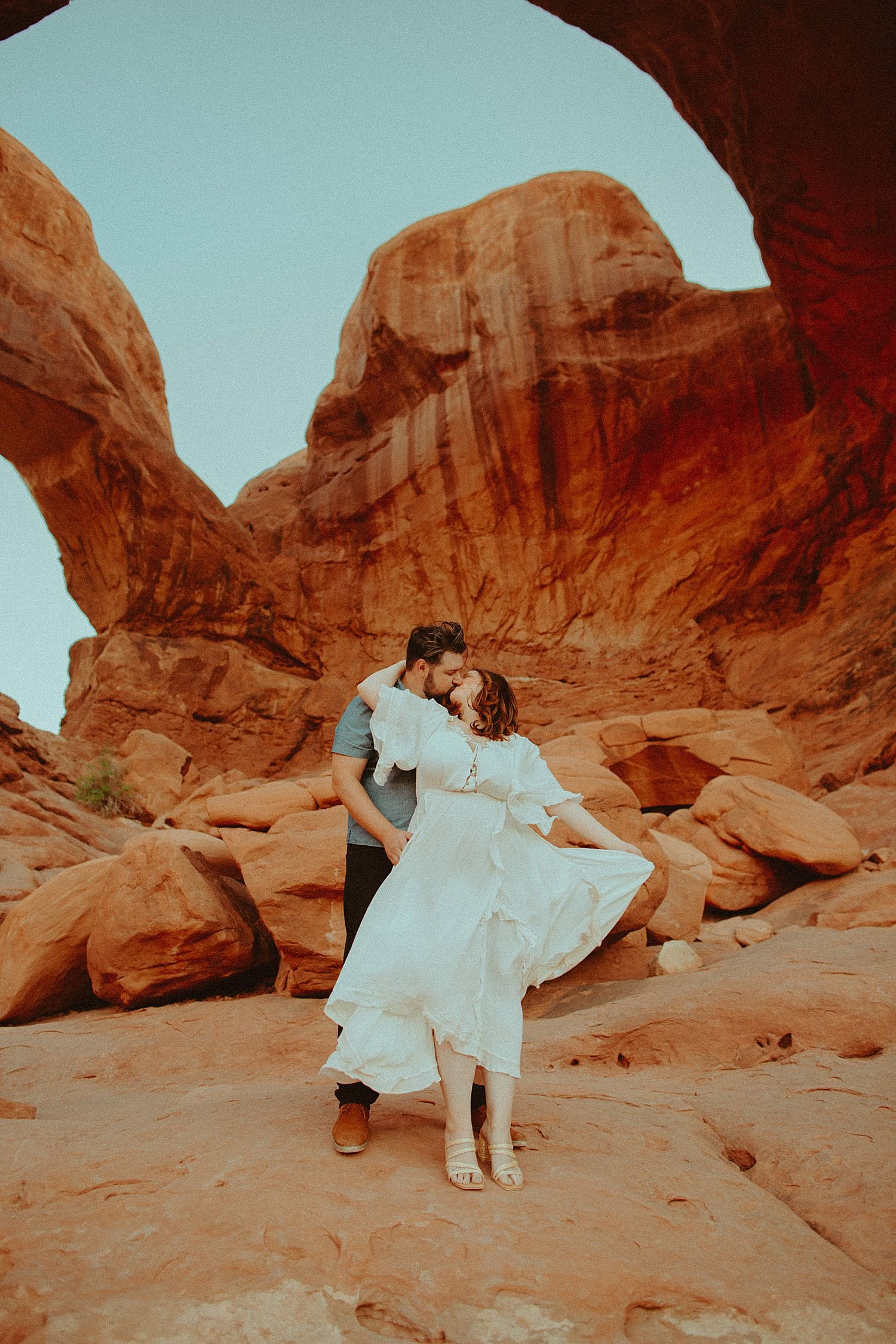 arches-national-park-engagement-session_0201.jpg