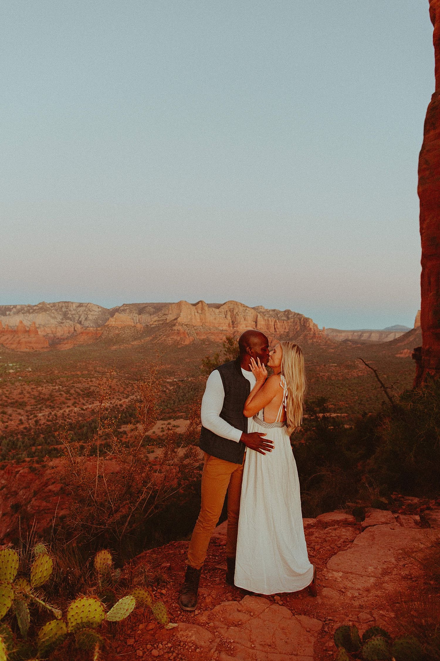 sedona-arizona-engagement-session_8613.jpg