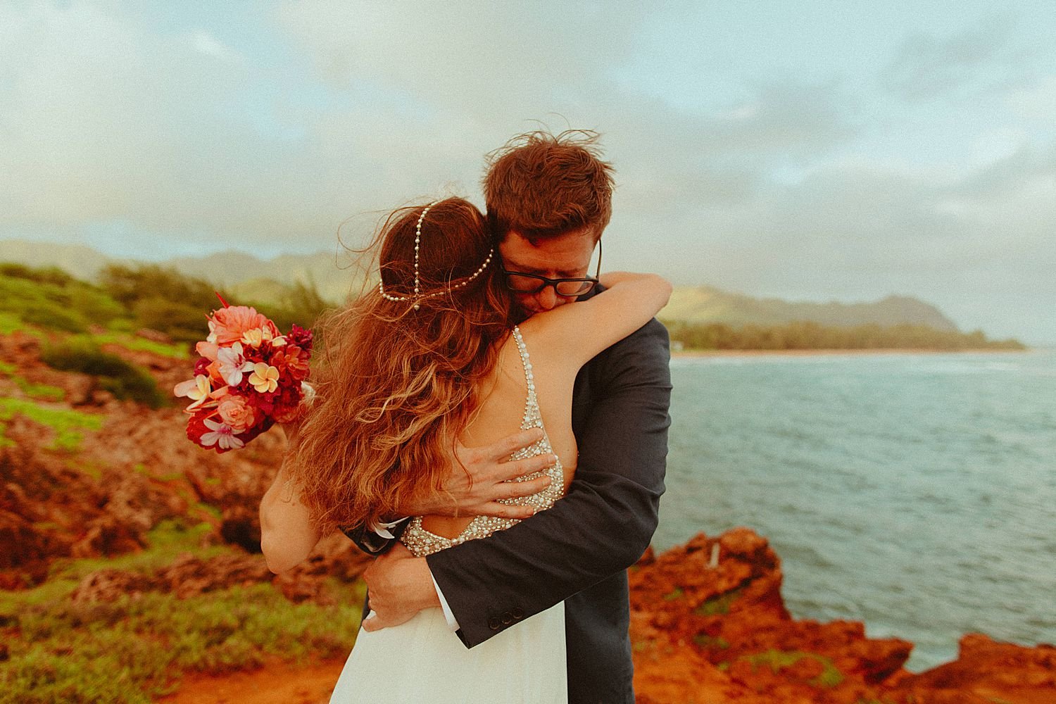 kauai-beach-elopement-photographer_8435.jpg
