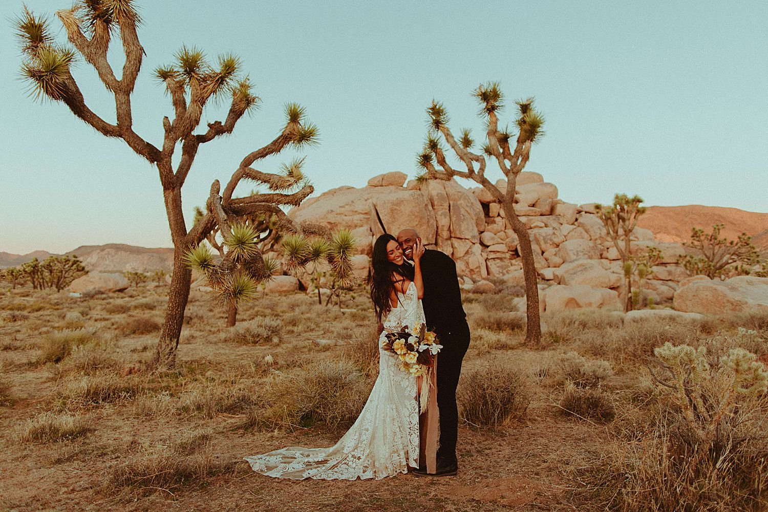 joshua-tree-elopement-photographer_9011.jpg