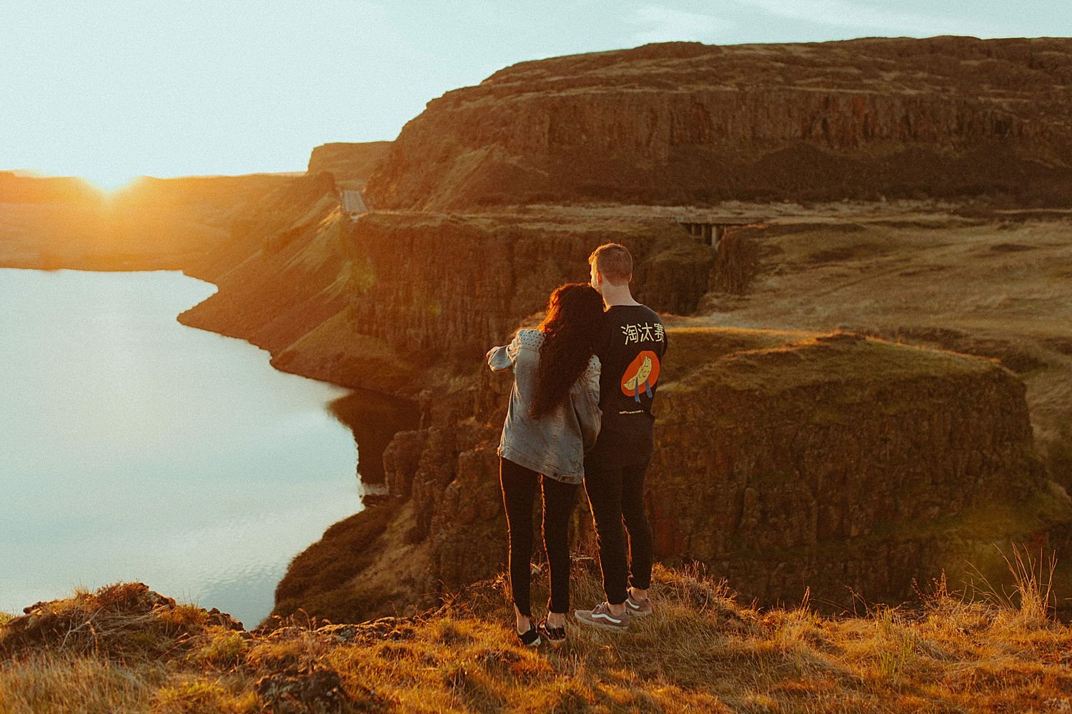 horsethief-butte-desert-skateboarding-engagement-photos_6836.jpg