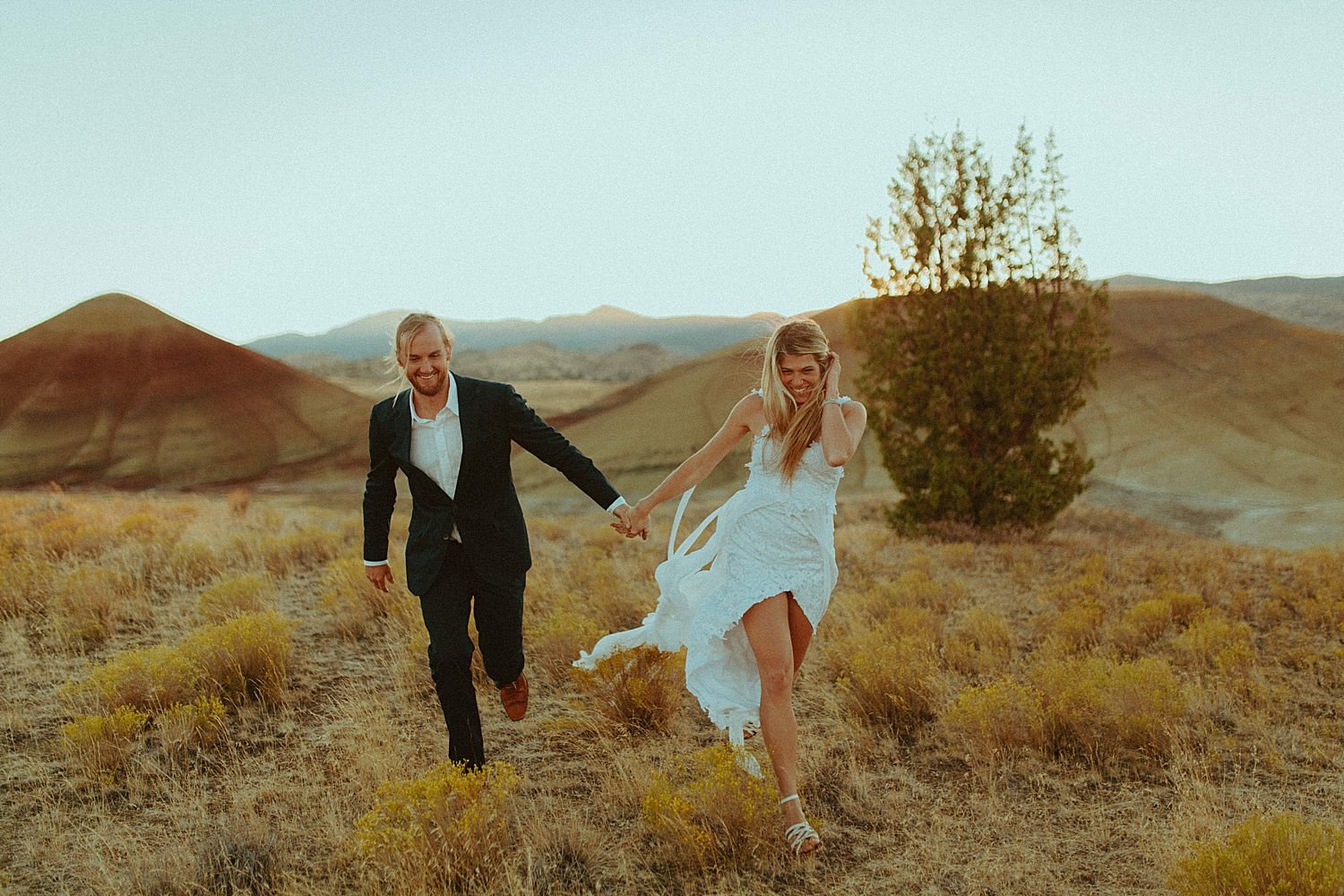 painted-hills-elopement_6846.jpg