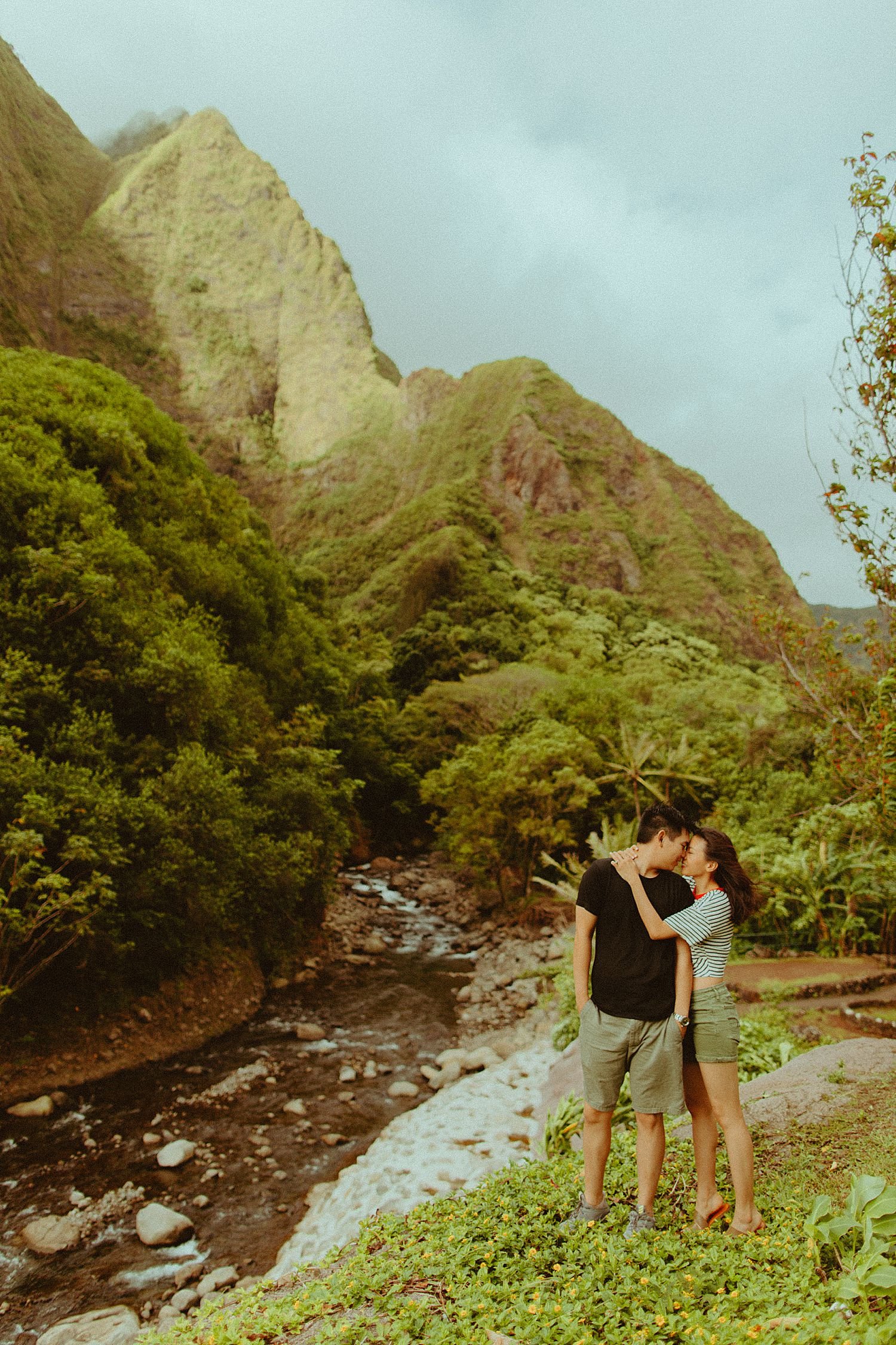 iao-valley-jungle-engagement-session_7610.jpg
