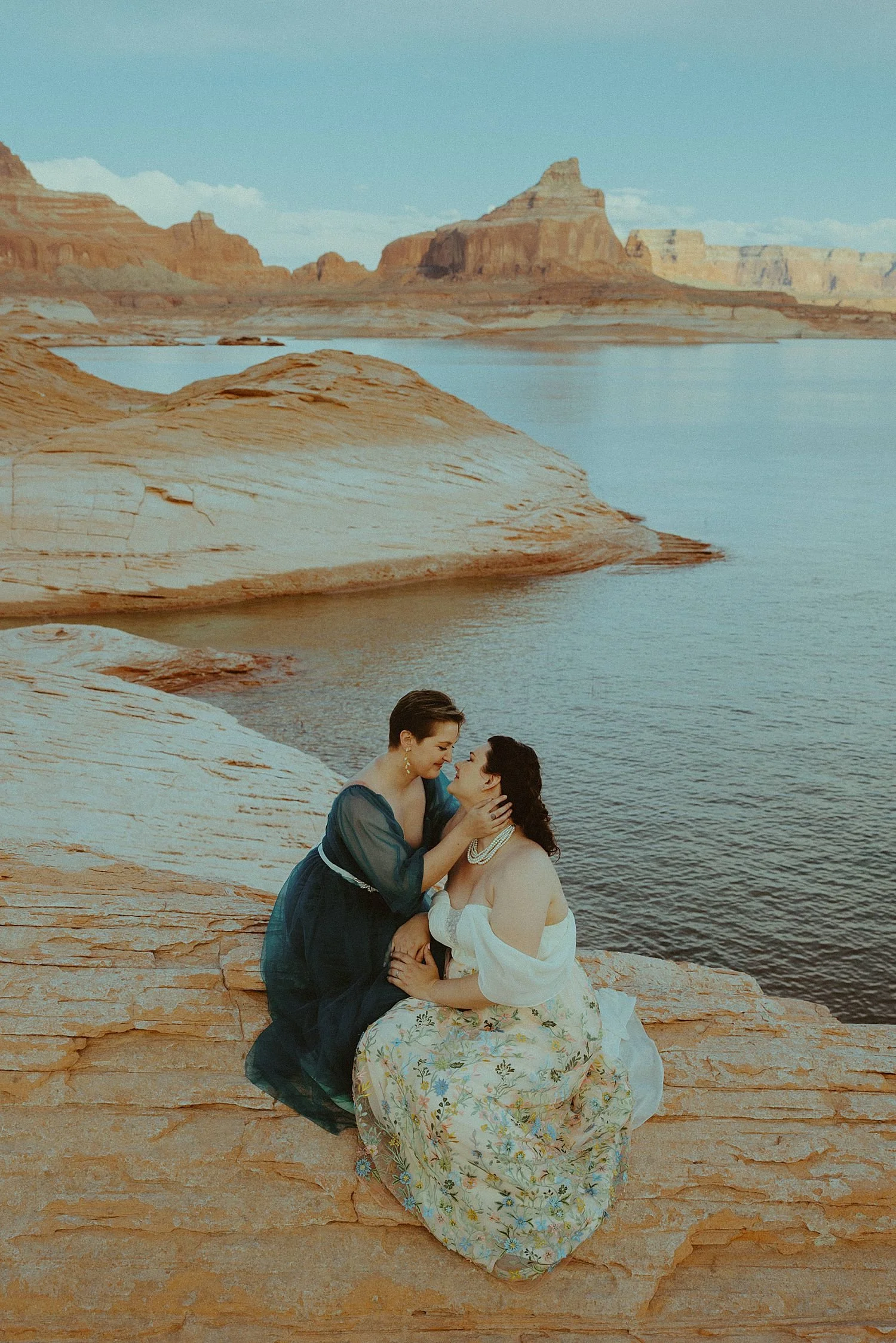 lake-powell-boat-elopement_8840.jpg